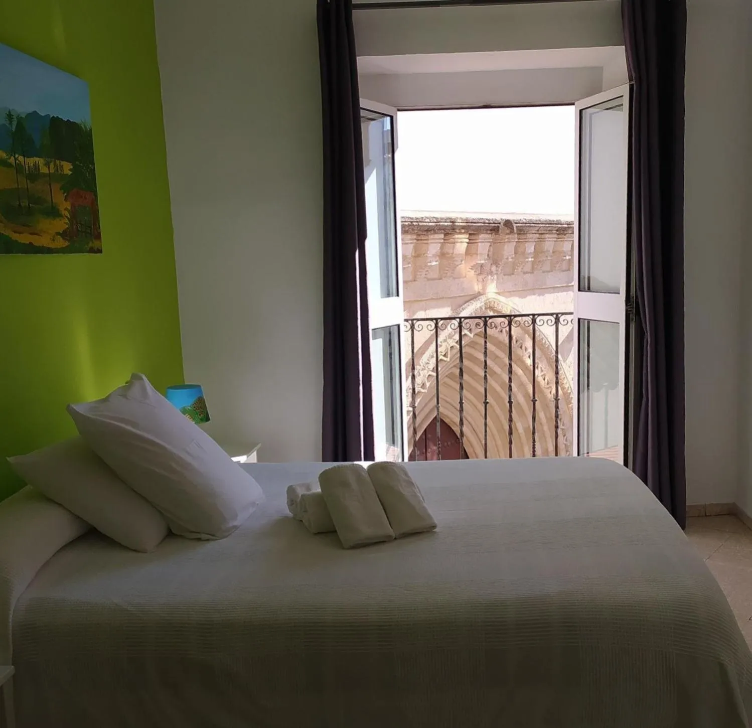 Bed in Hostal Santa Catalina