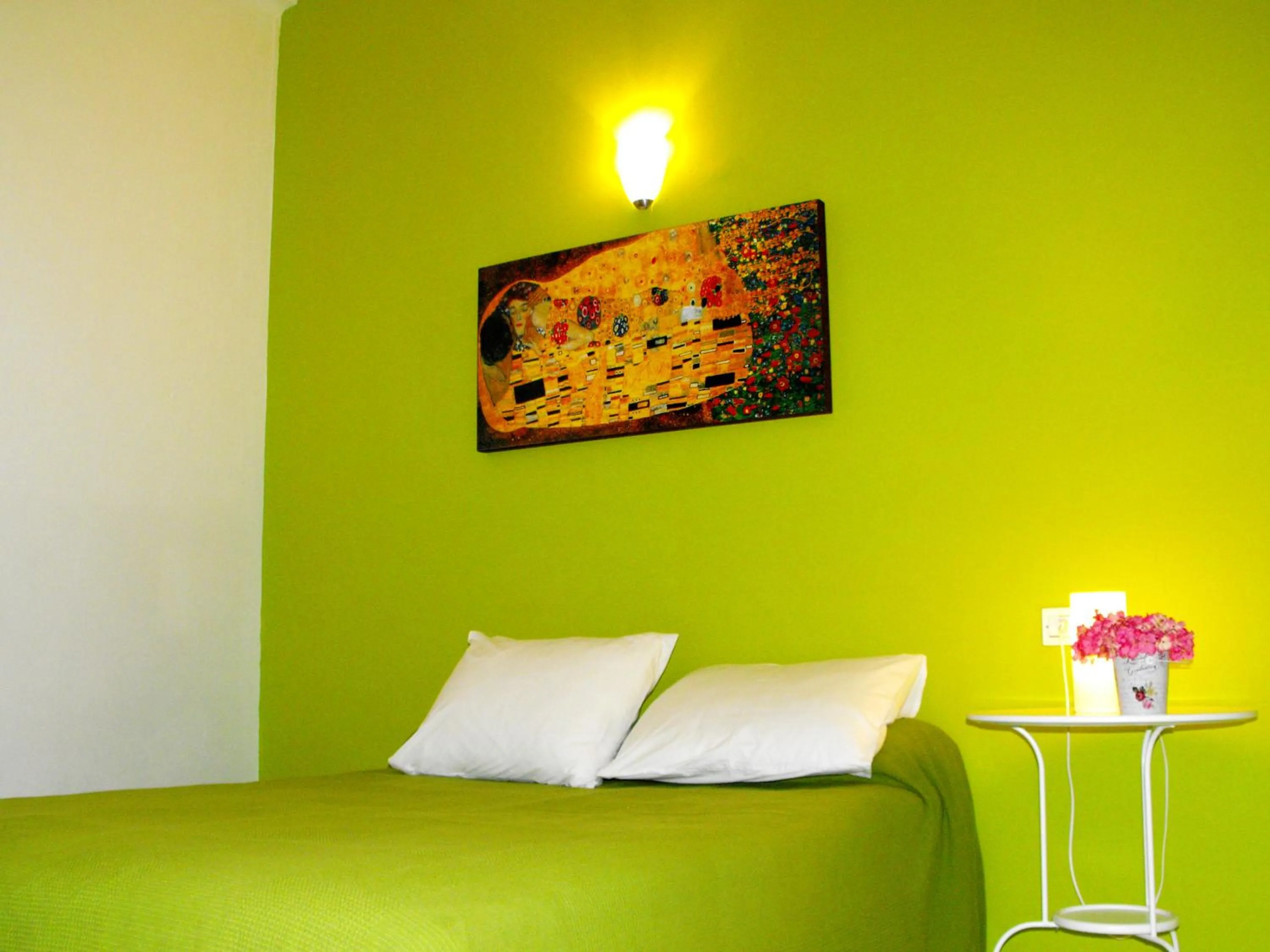 Bed in Hostal Santa Catalina