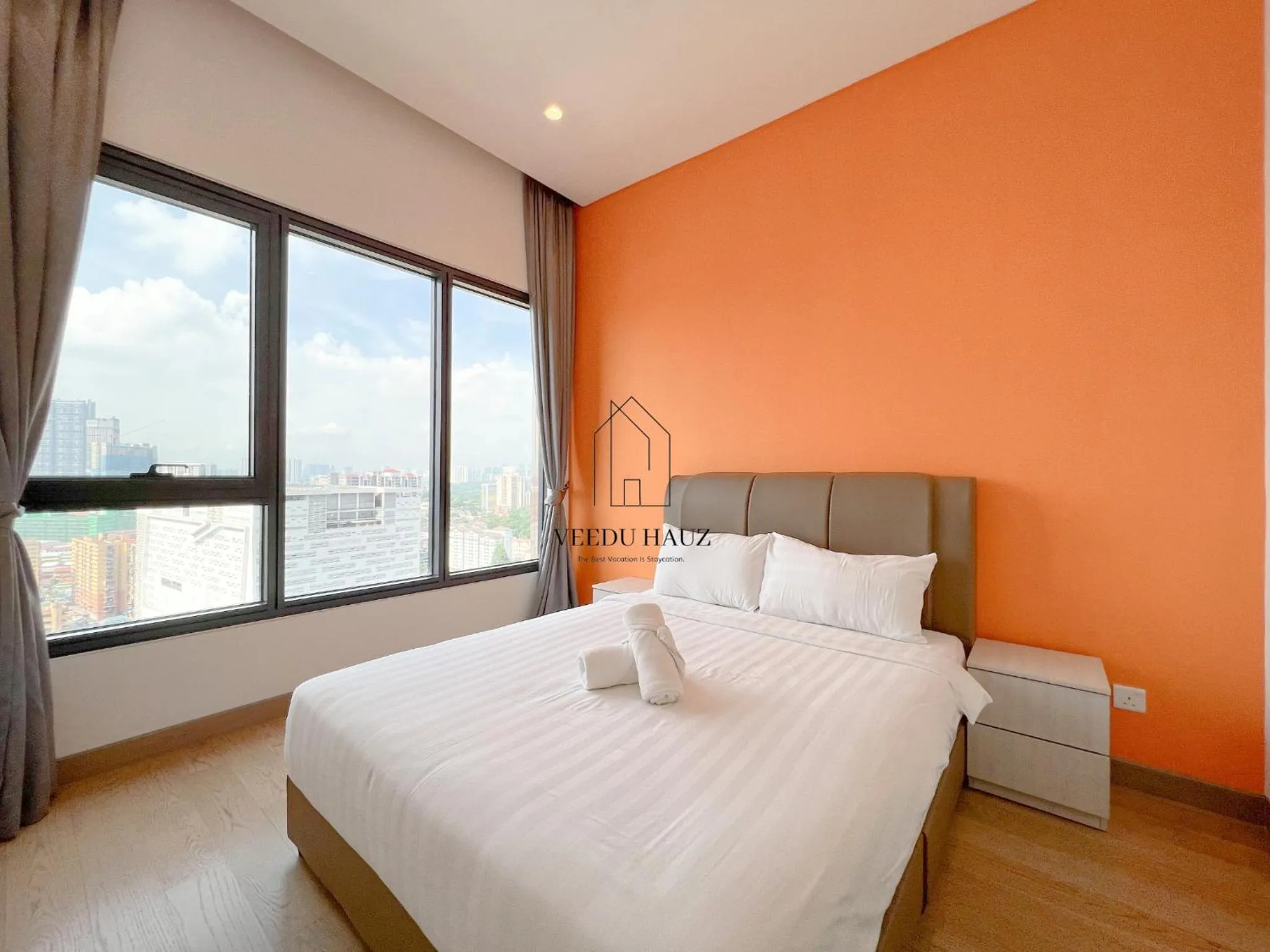 Bed in Lucentia Residences BBCC at Lalaport Kuala Lumpur by Veedu Hauz