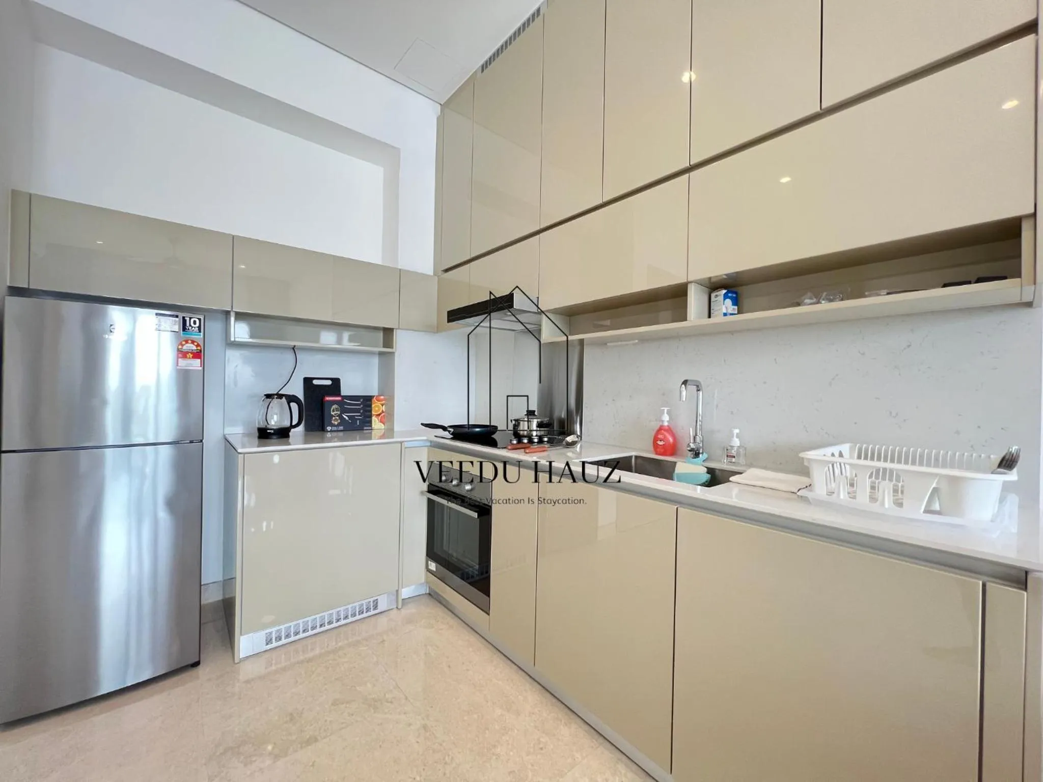 Kitchen or kitchenette in Lucentia Residences BBCC at Lalaport Kuala Lumpur by Veedu Hauz