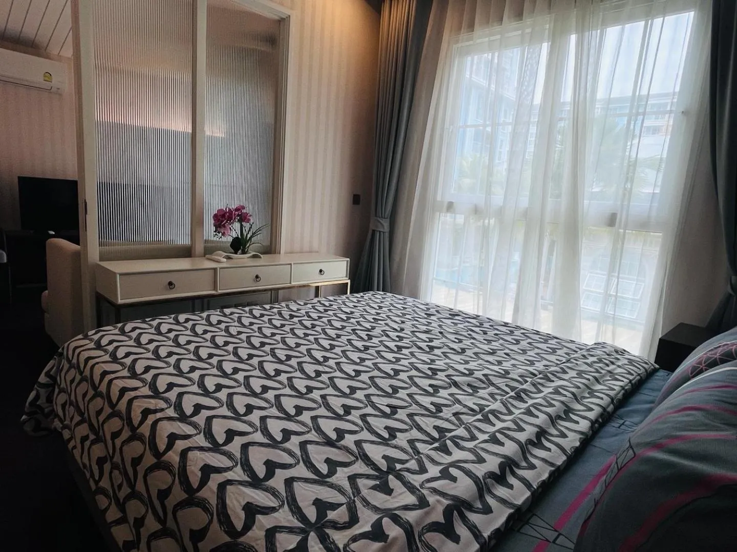 Bed in FLORIDA GARDEN PATTAYA