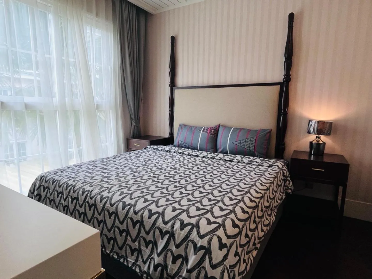 Bed in FLORIDA GARDEN PATTAYA