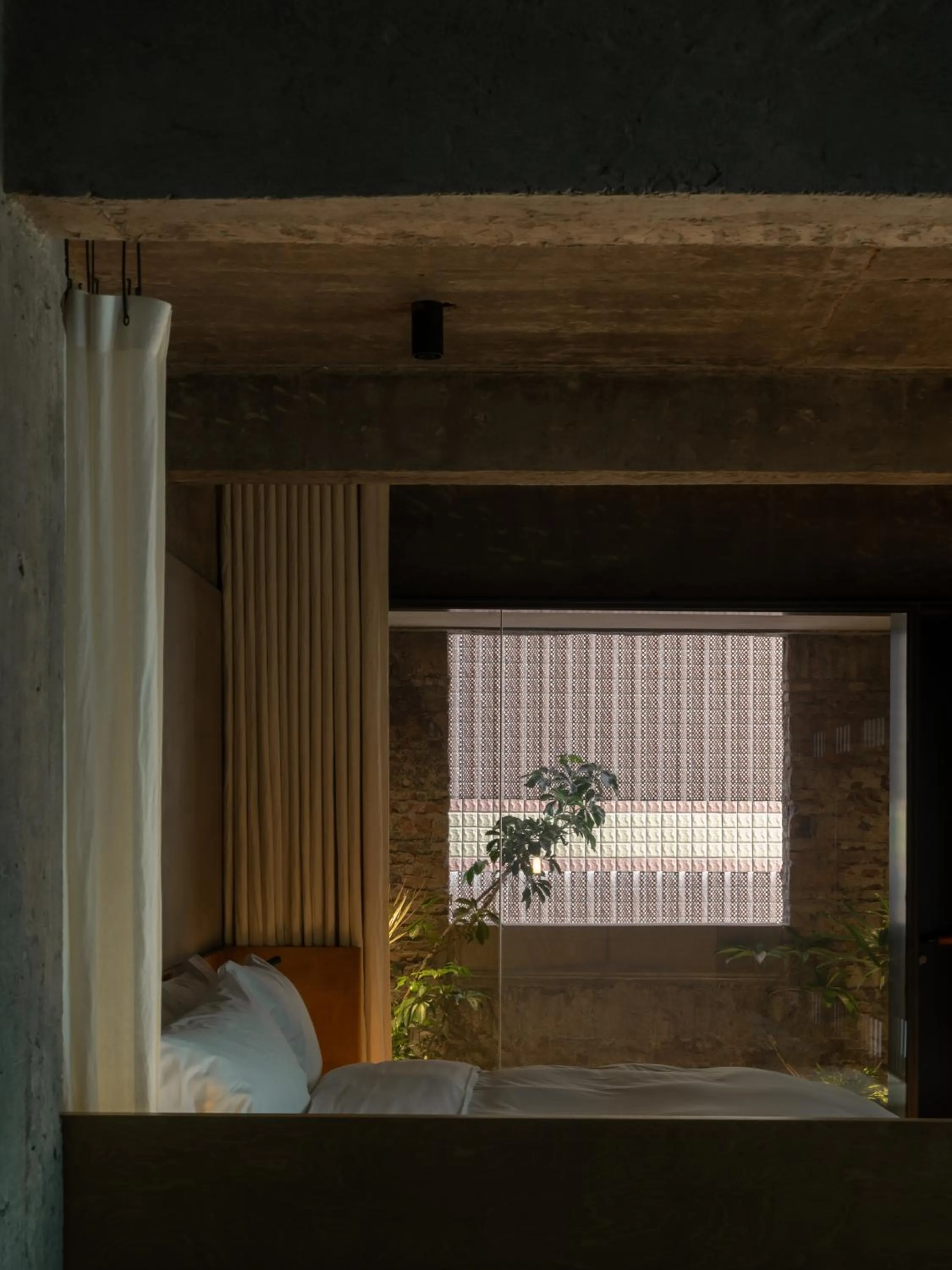 Bed in Jiangnan House Nantou