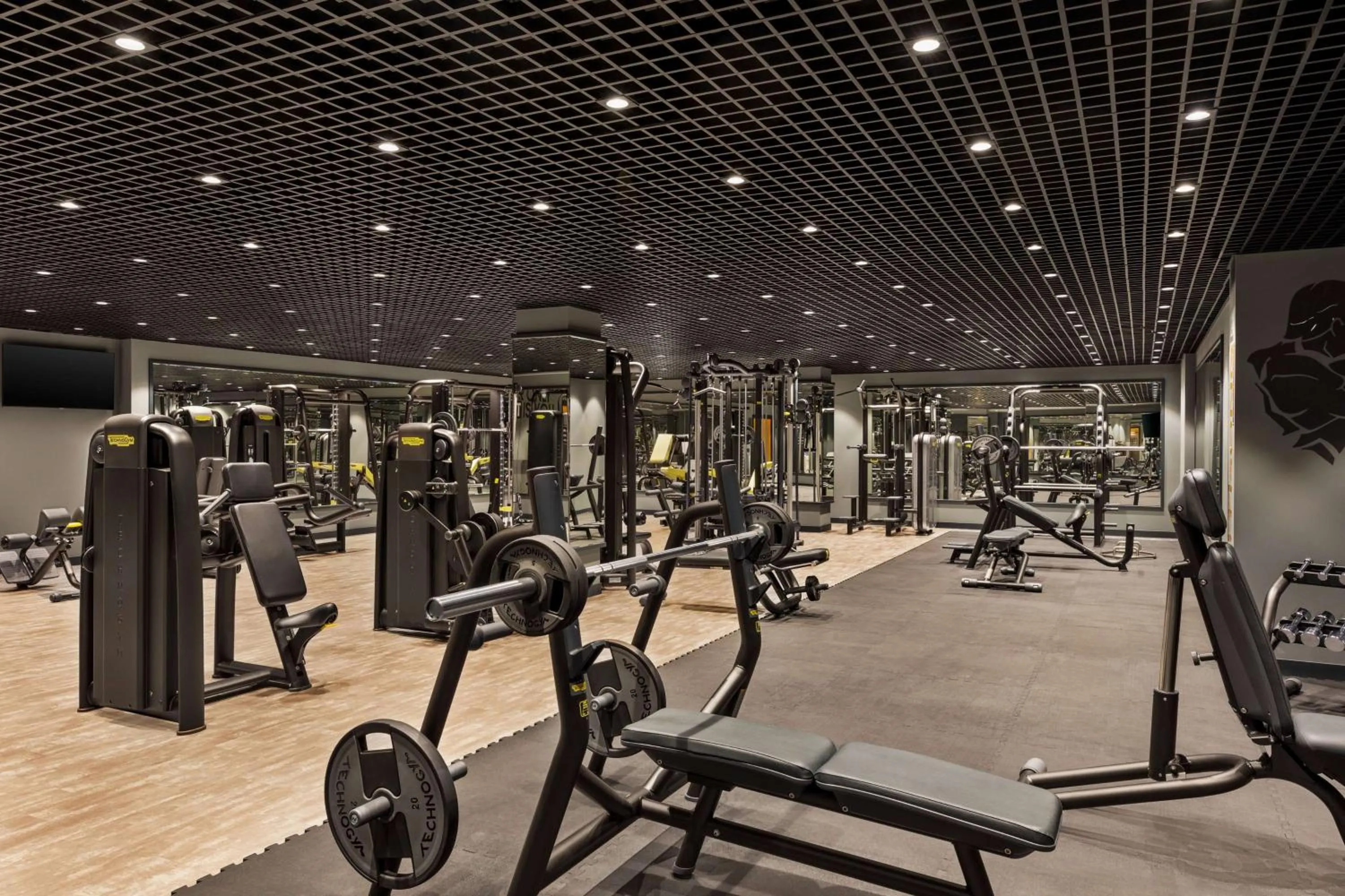Fitness centre/facilities in Wyndham Garden Baku