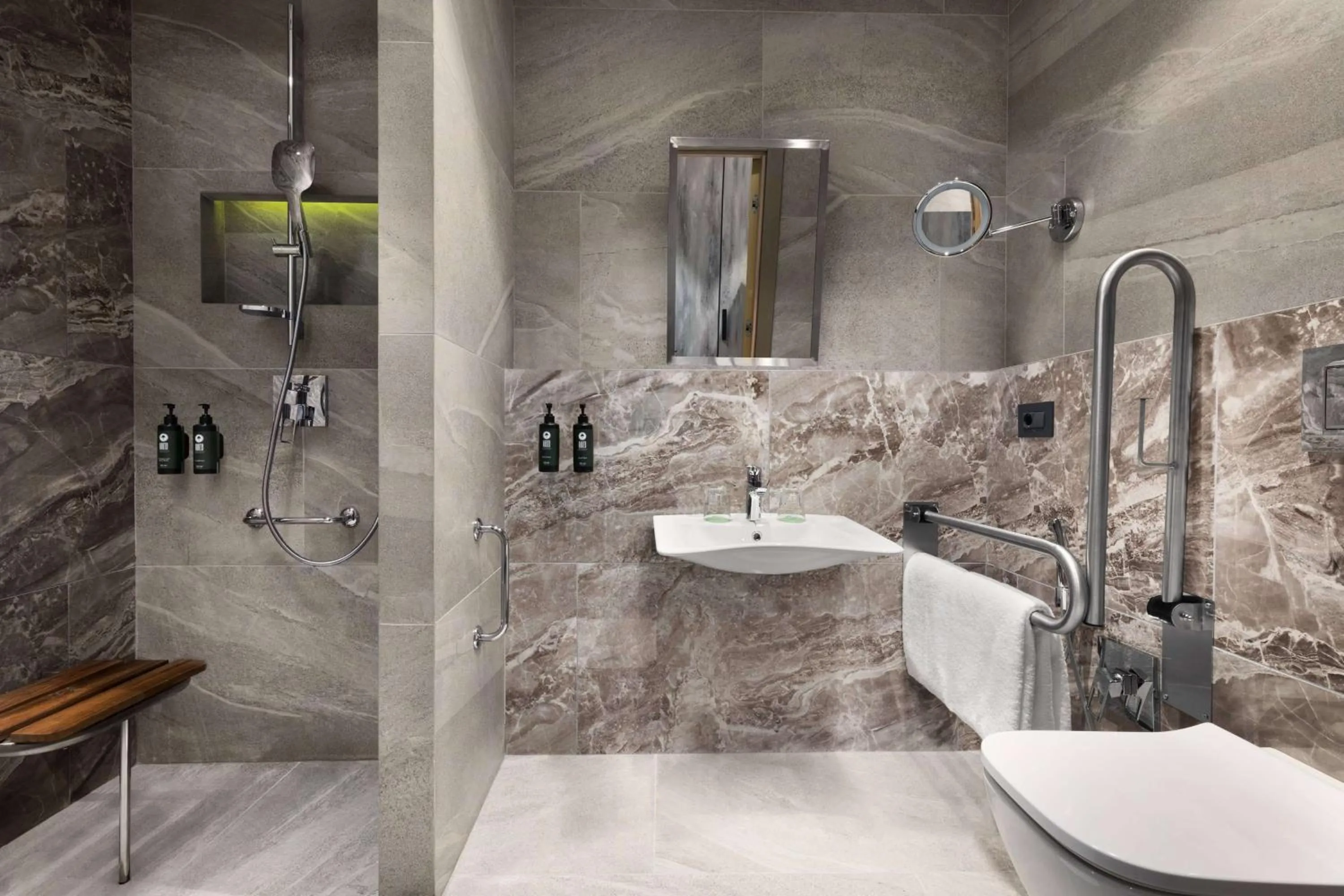 Shower in Wyndham Garden Baku