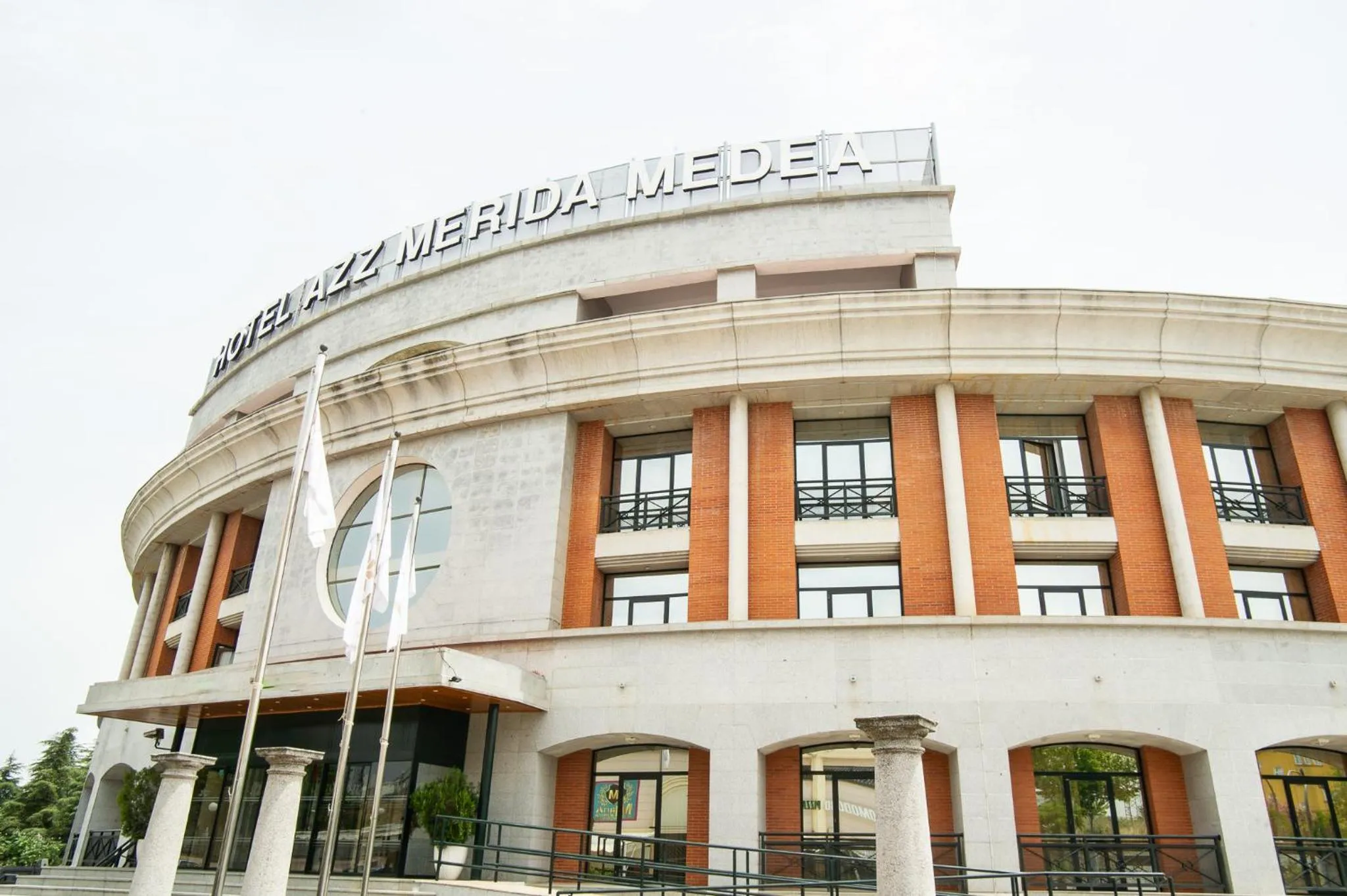 Property building in AZZ Mérida Medea Hotel