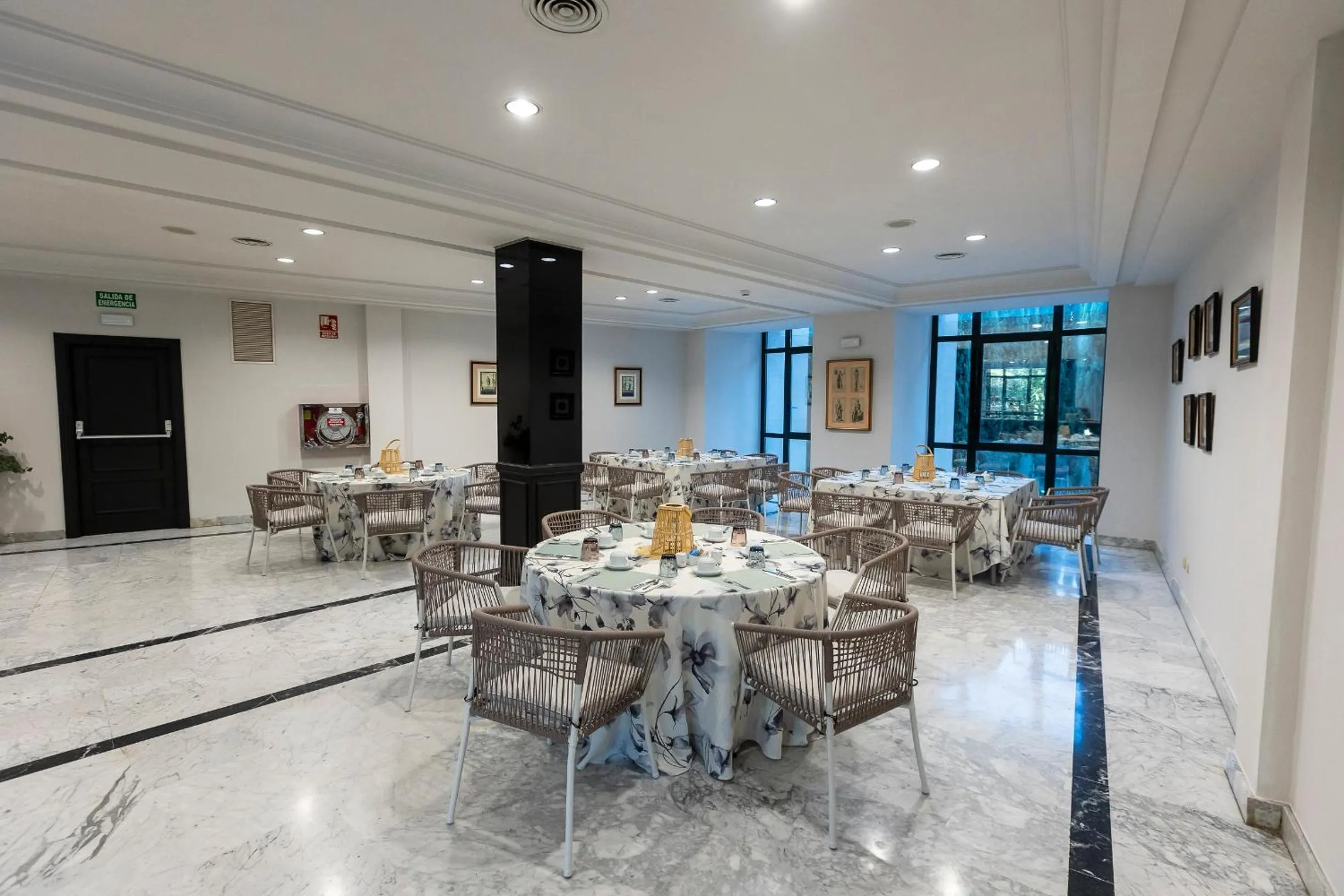 Breakfast in AZZ Mérida Medea Hotel