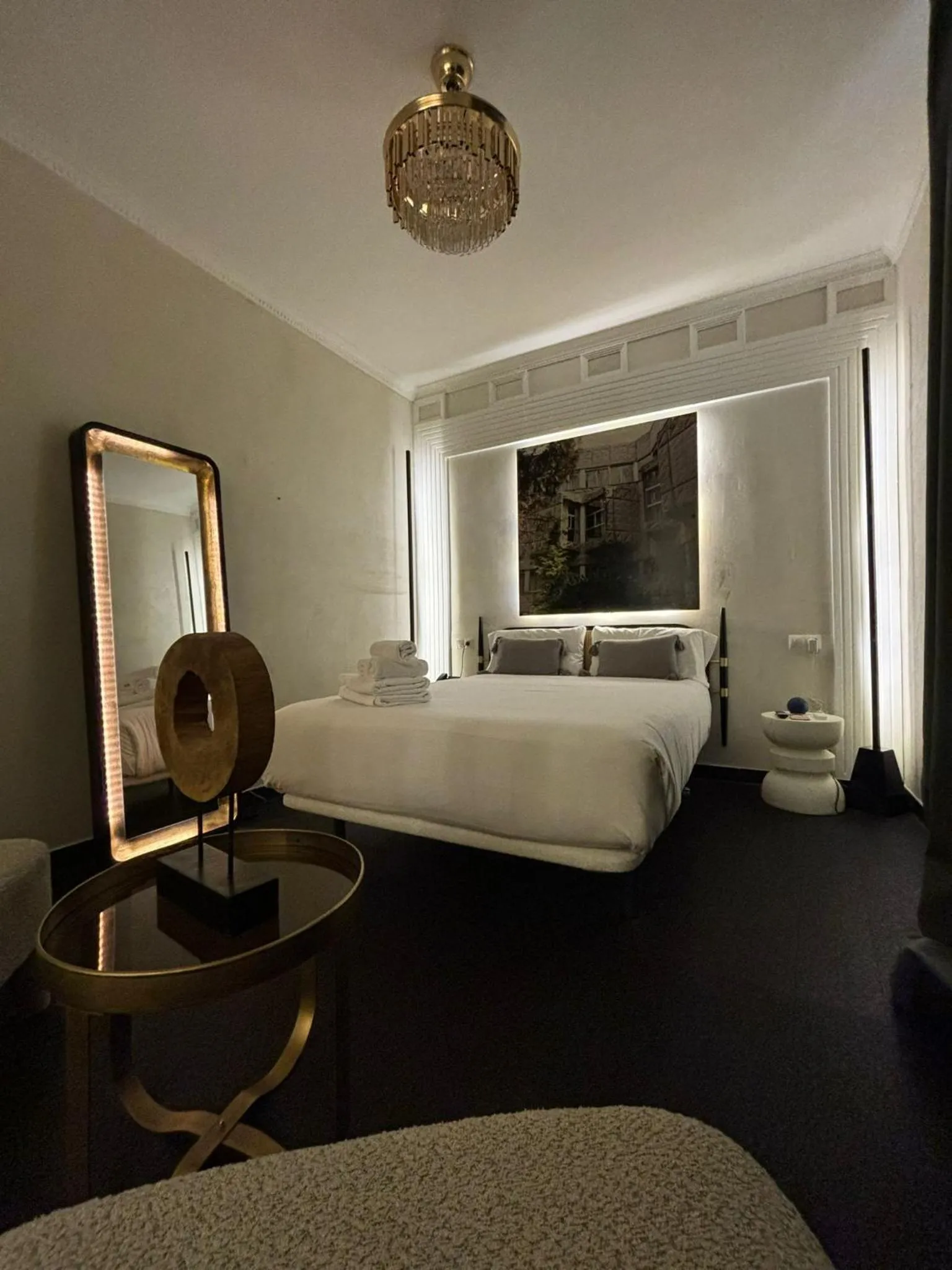 Photo of the whole room, Bed in Abalú Design Boutique Hotel Gran Via