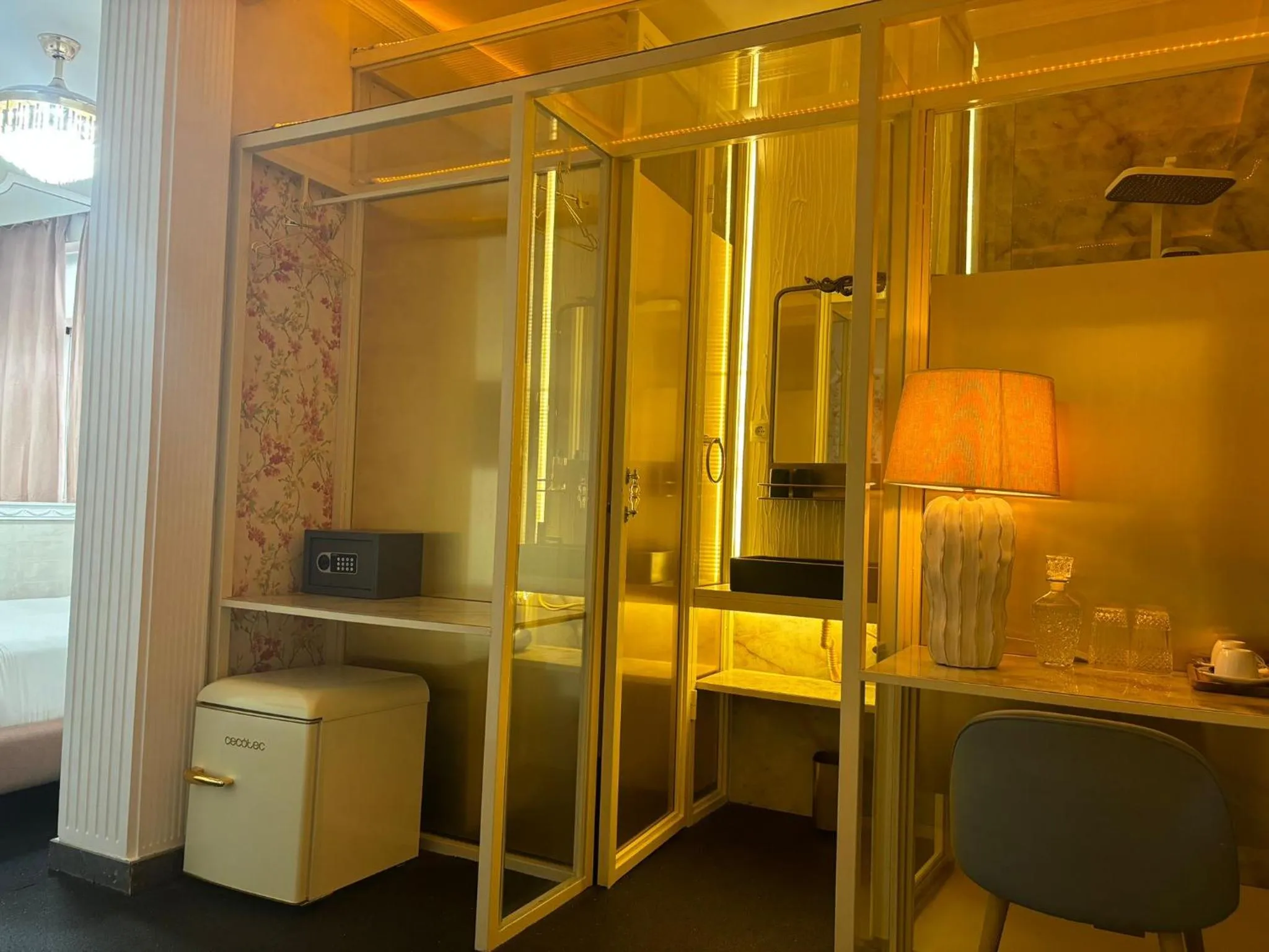 Abalú Design Boutique Hotel Gran Via