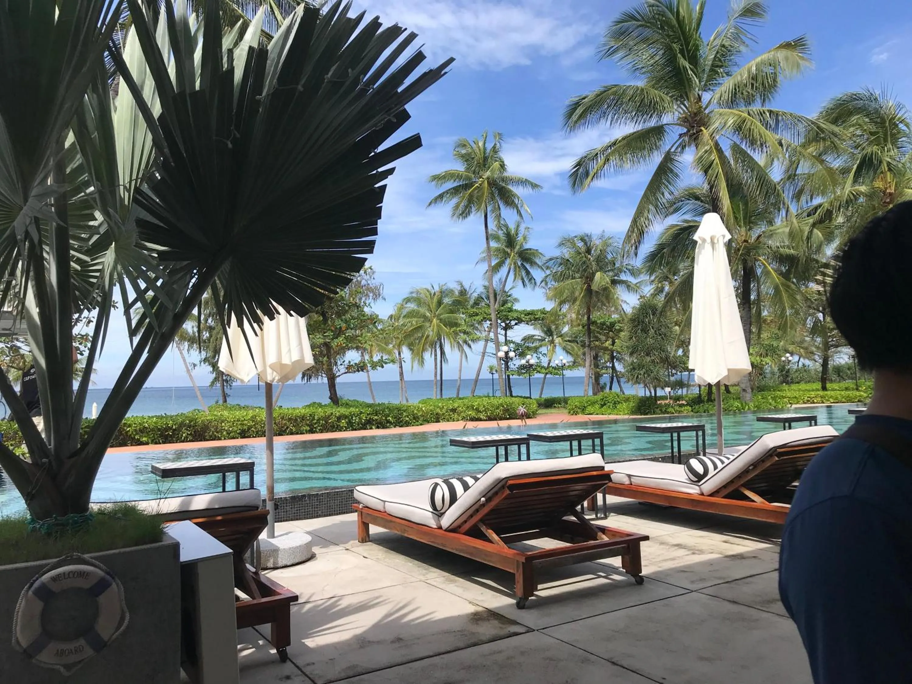 Pool view in Kalia Hotel