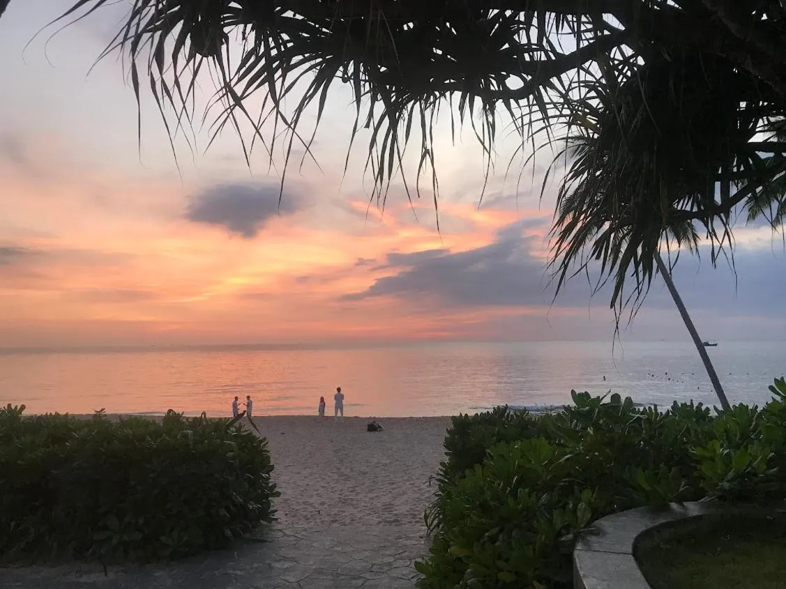 Beach in Kalia Hotel