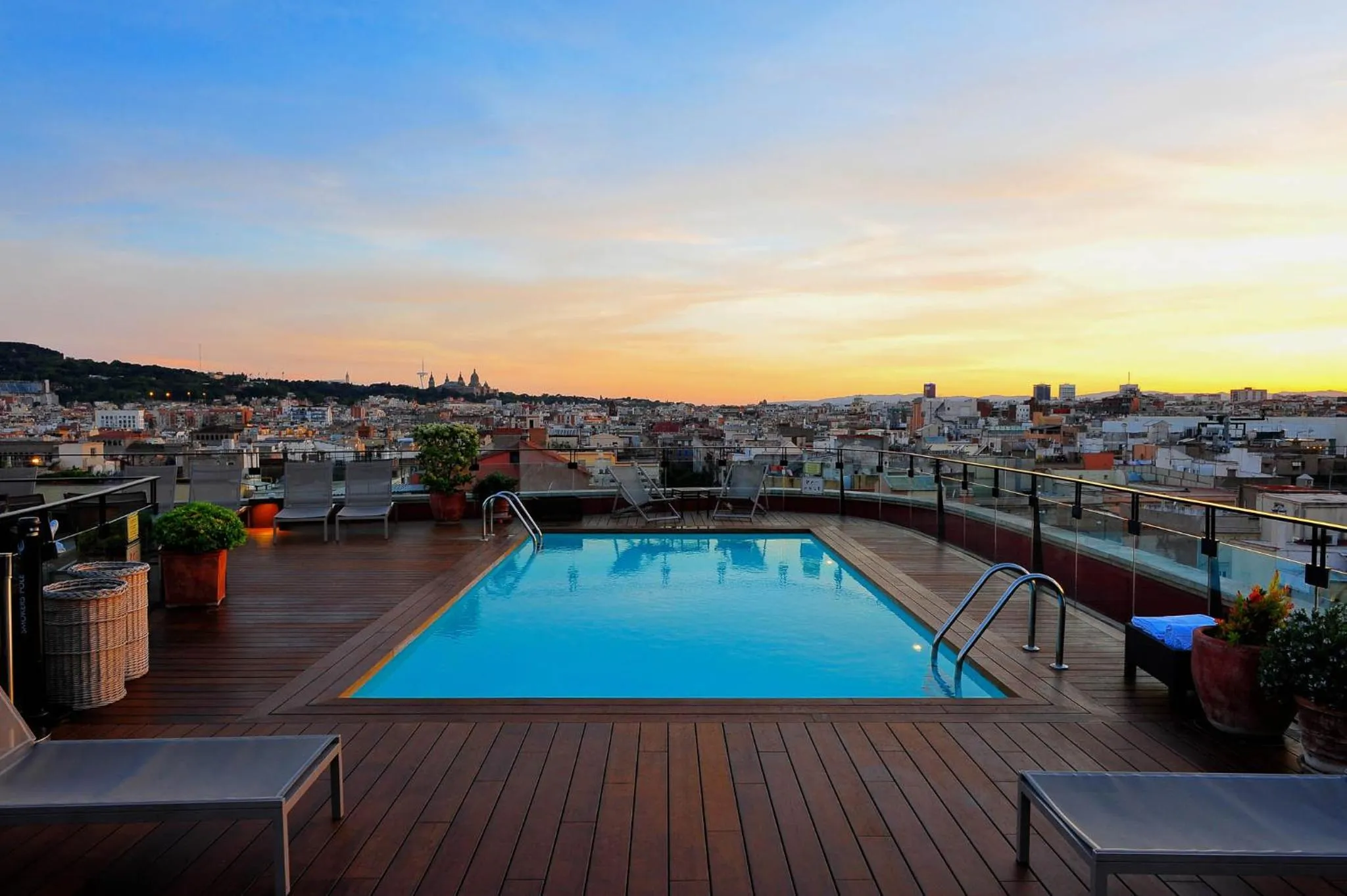 Swimming pool in Hotel 1898