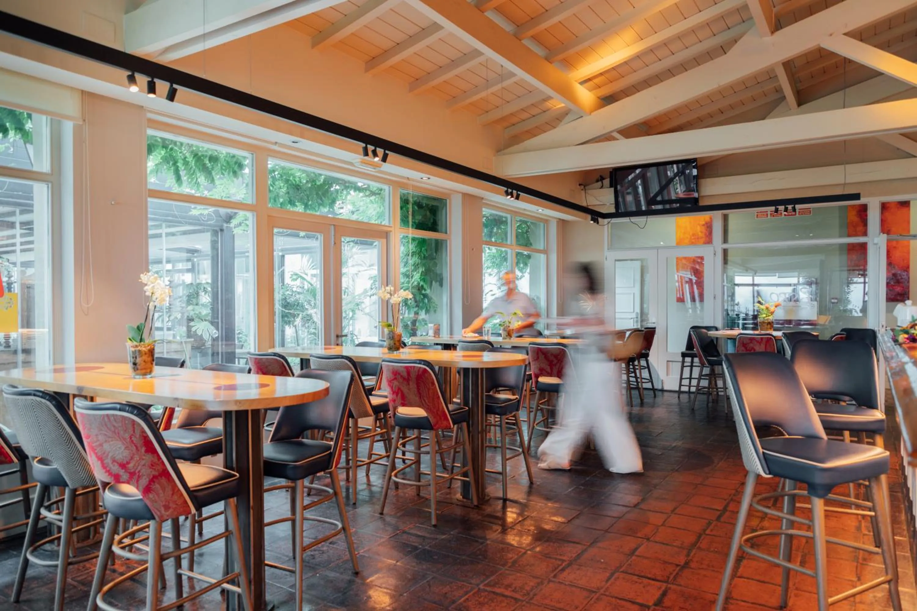 Lounge or bar in Hotel Palacio Urgoiti