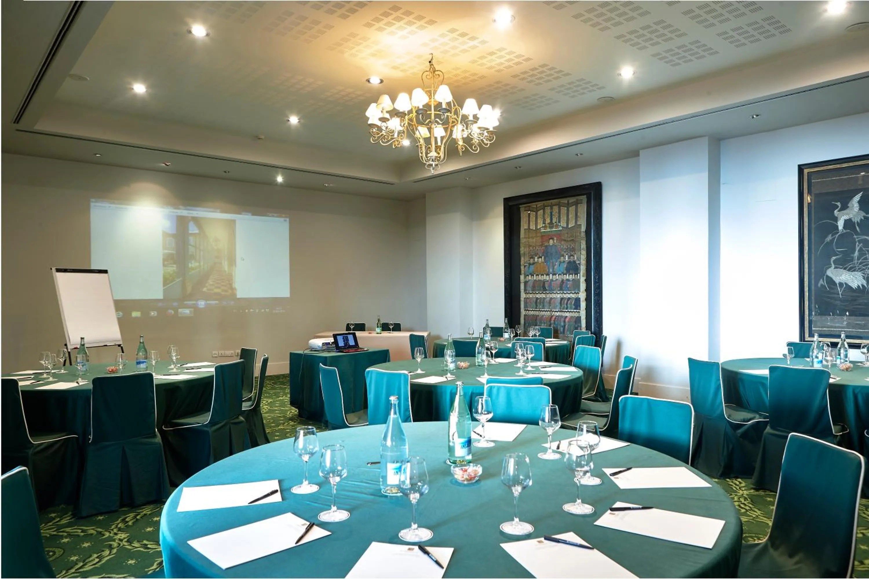 Business facilities in Hotel Palacio Urgoiti