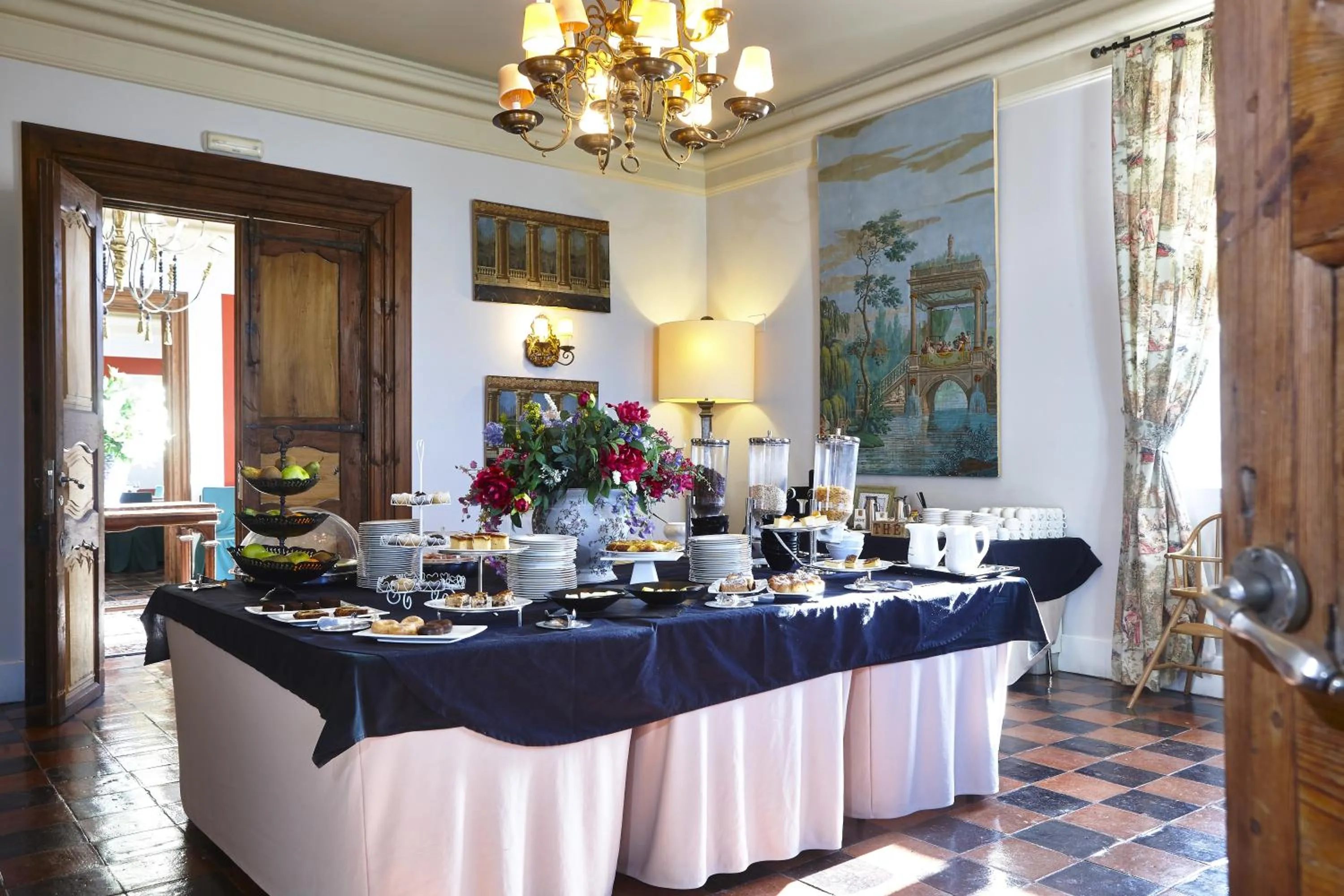 Food in Hotel Palacio Urgoiti
