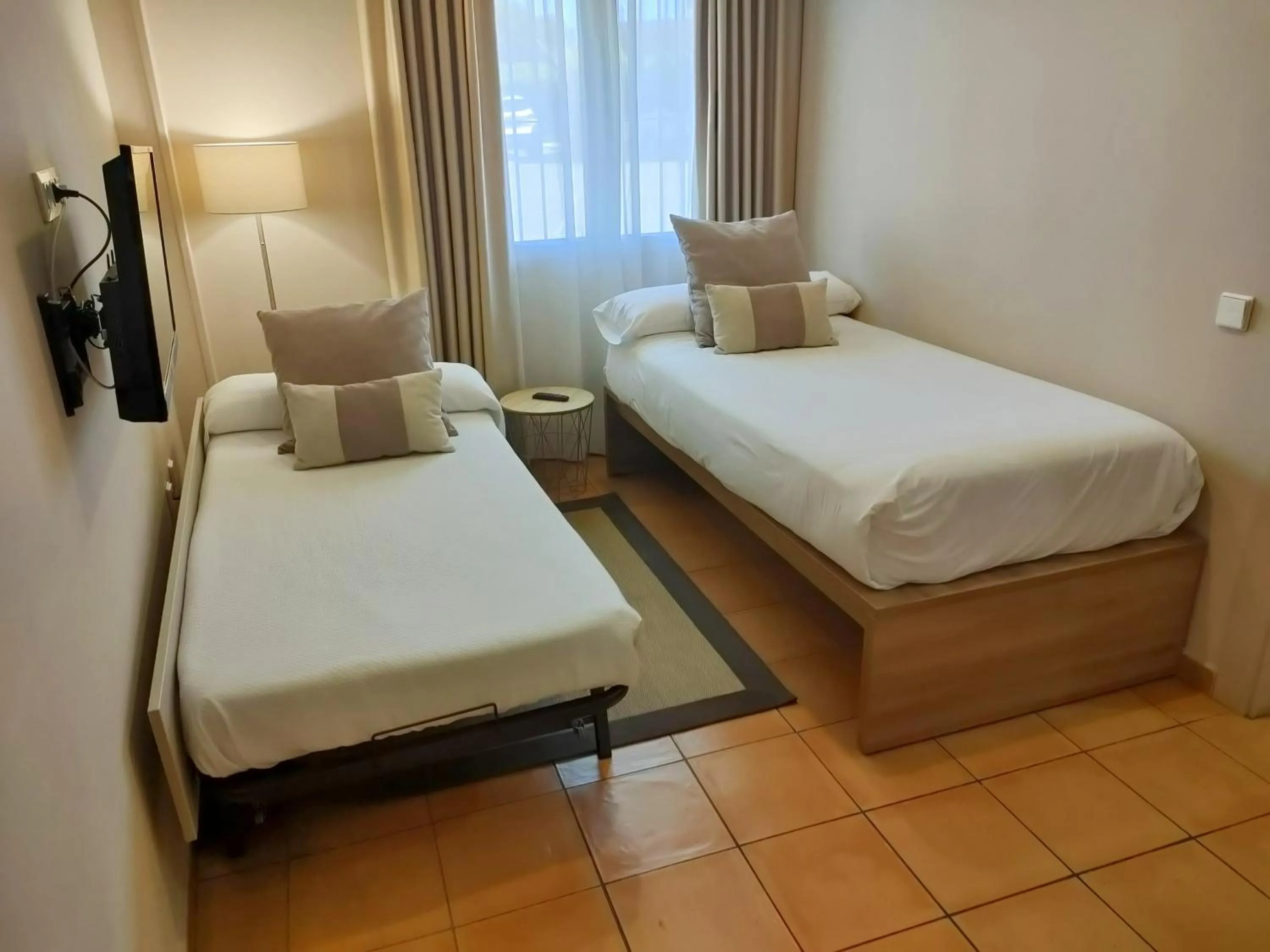 Bed in Alborán Algeciras