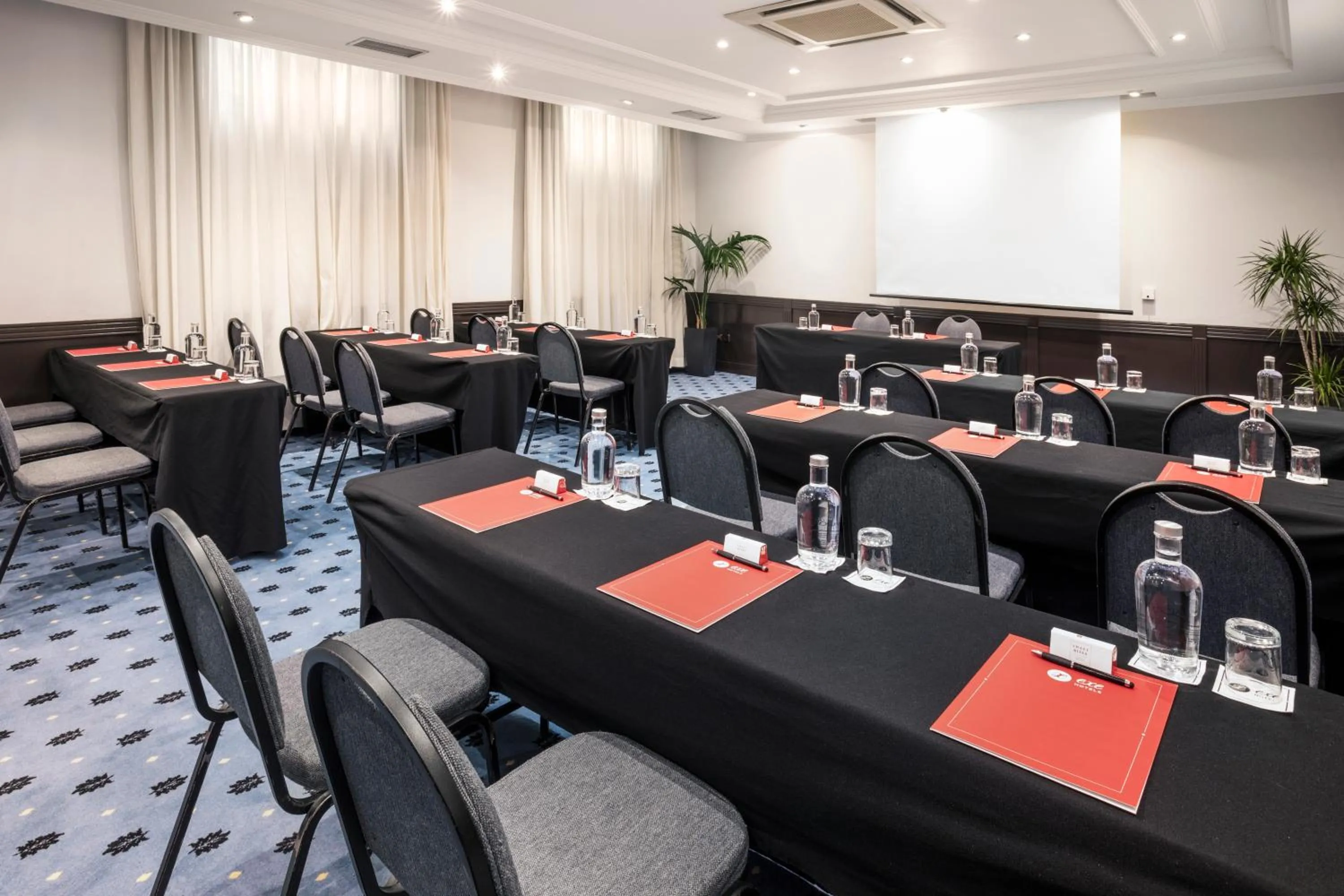 Meeting/conference room in Exe Sevilla Macarena