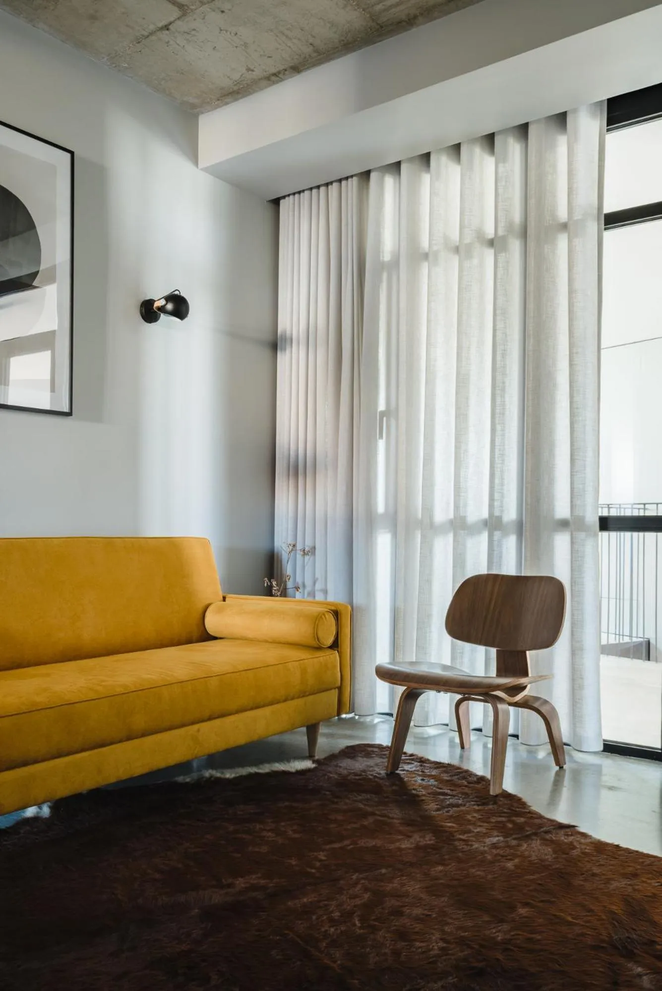 Living room in Lisbon Five Stars Alcântara Lofts