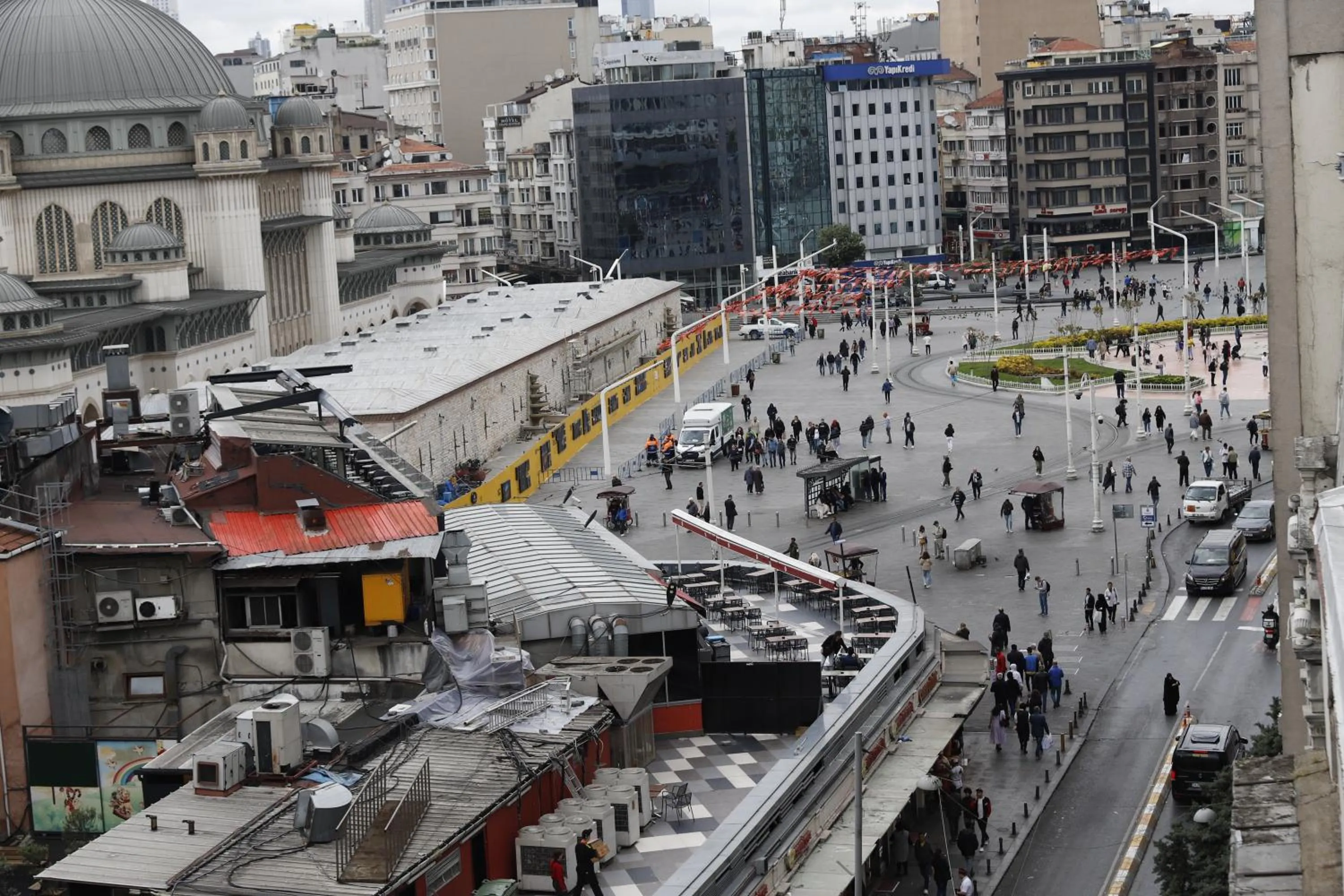 Street view in Ravello Suites Taksim