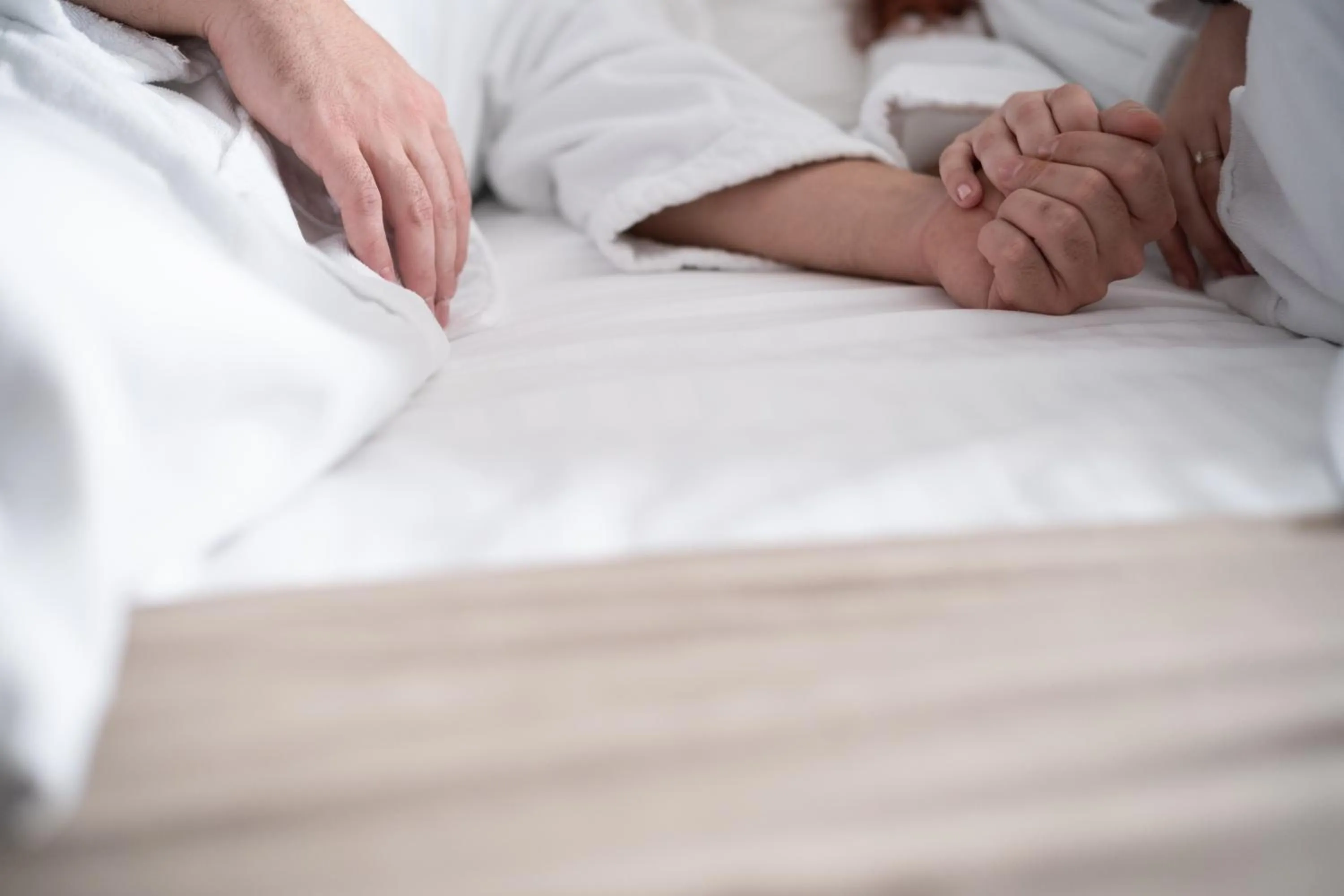 People, Bed in Divina Charme