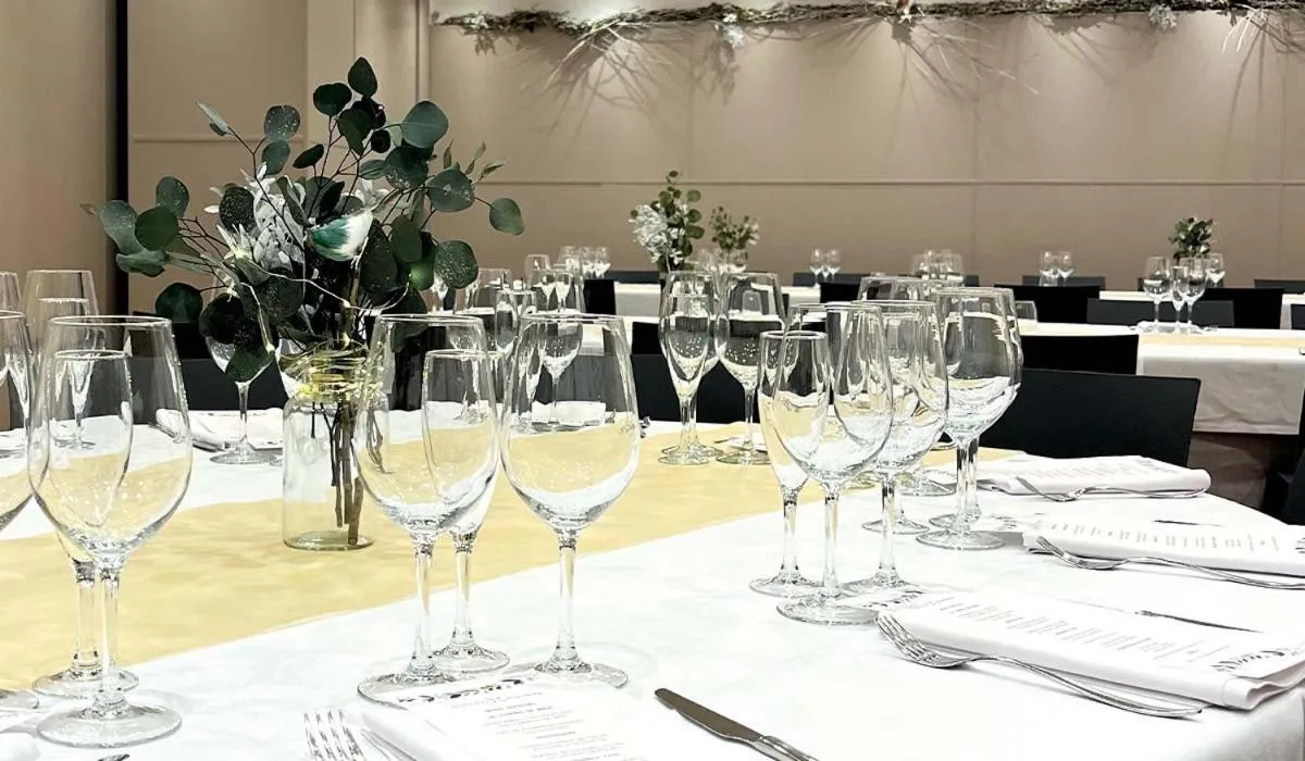 Restaurant/places to eat in Sancho Ramirez