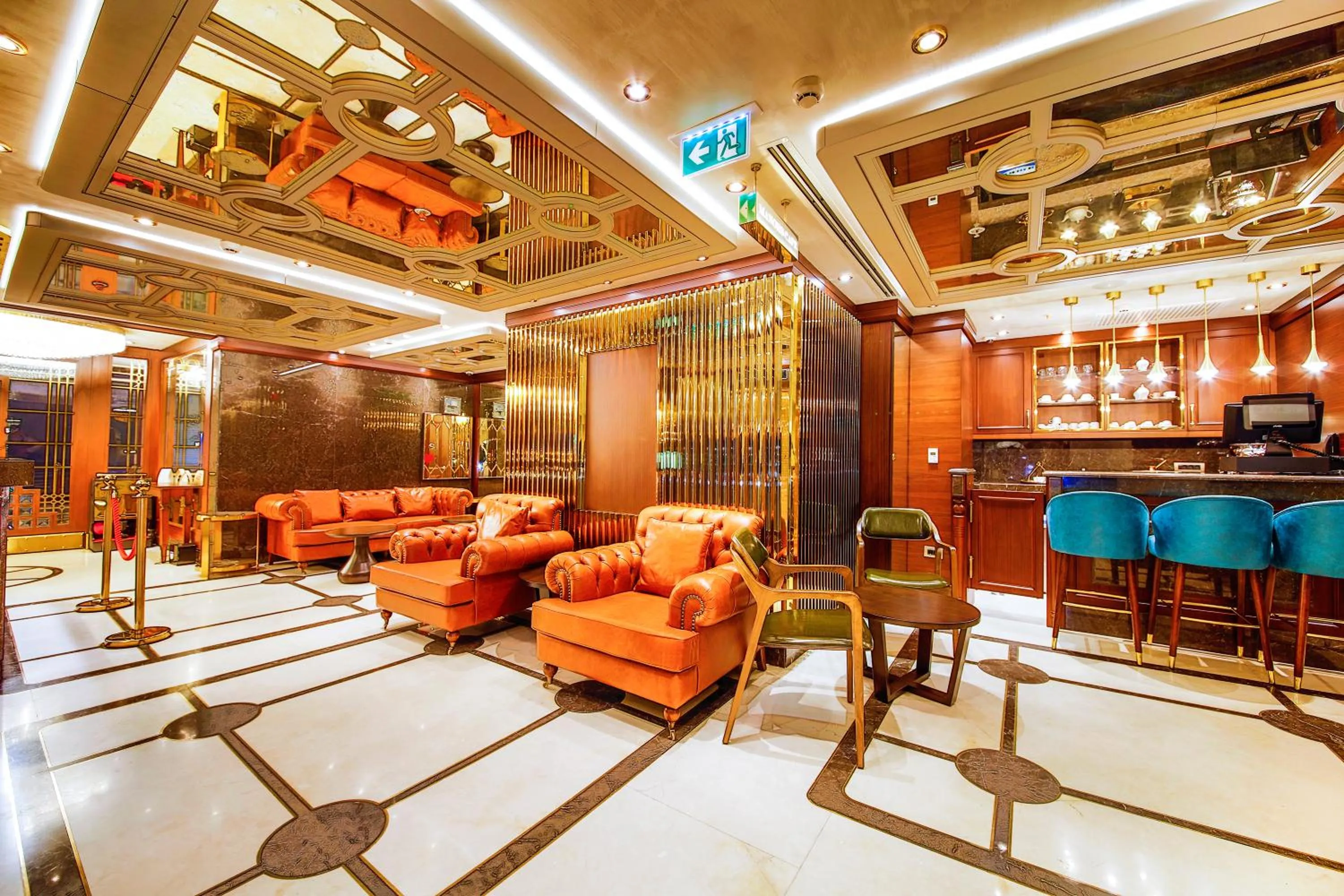 Seating area in MANORS HOTEL