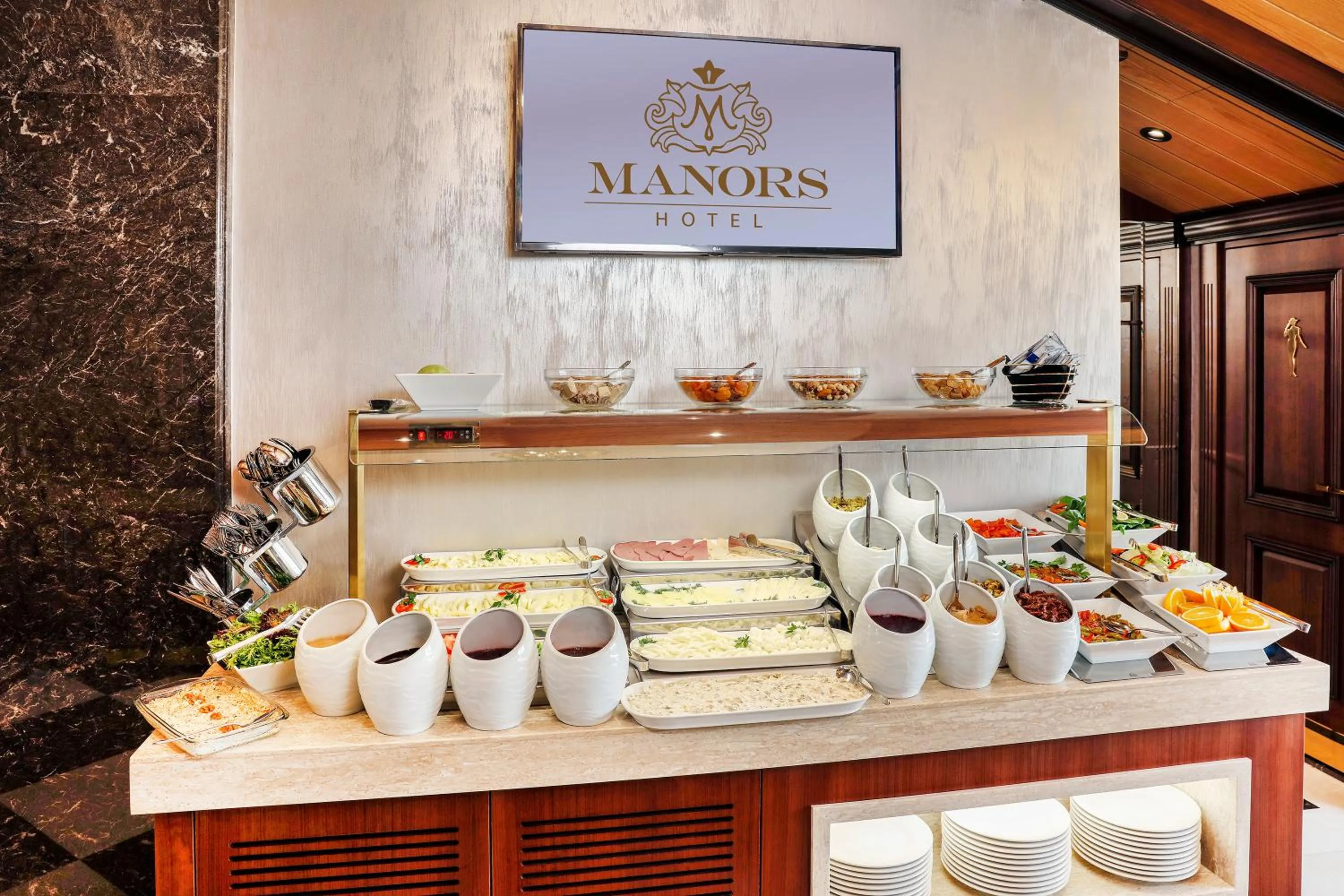 Buffet breakfast in MANORS HOTEL