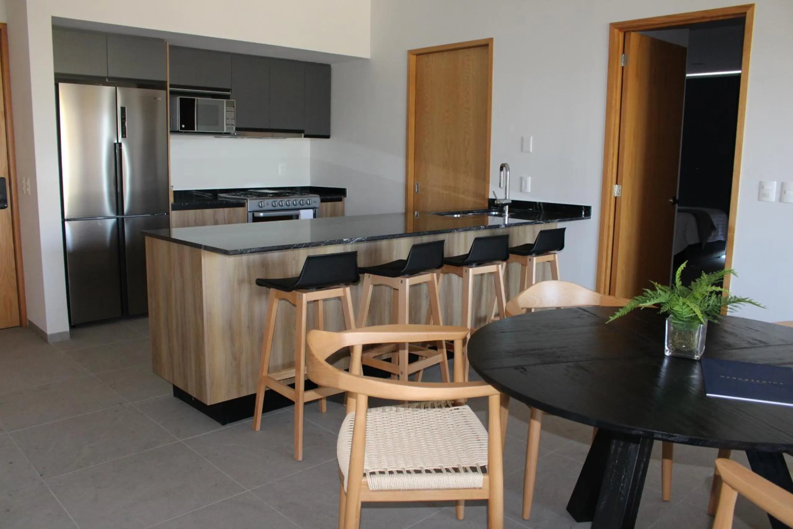 Kitchen or kitchenette in 105 Downtown