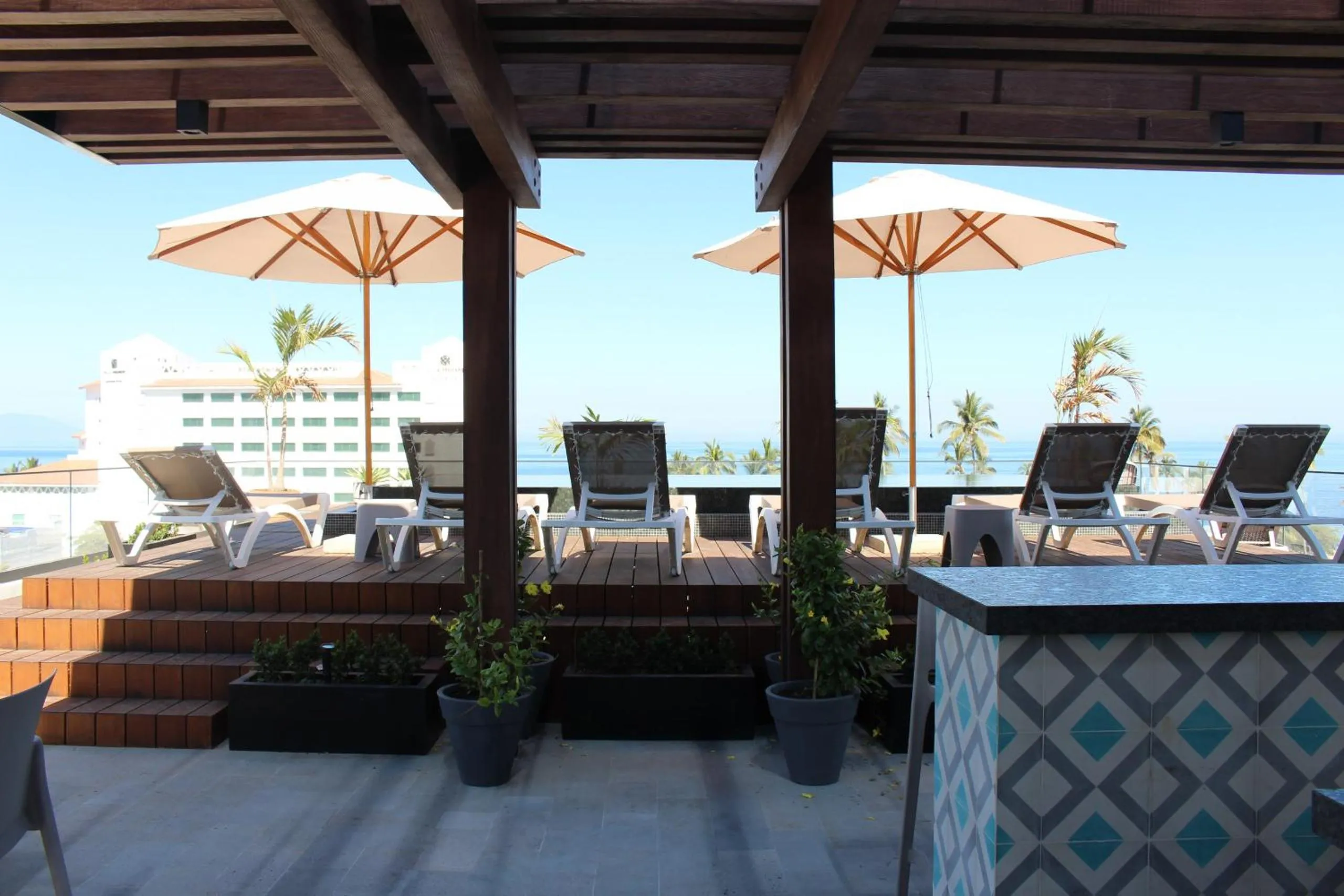 Balcony/Terrace in 105 Downtown