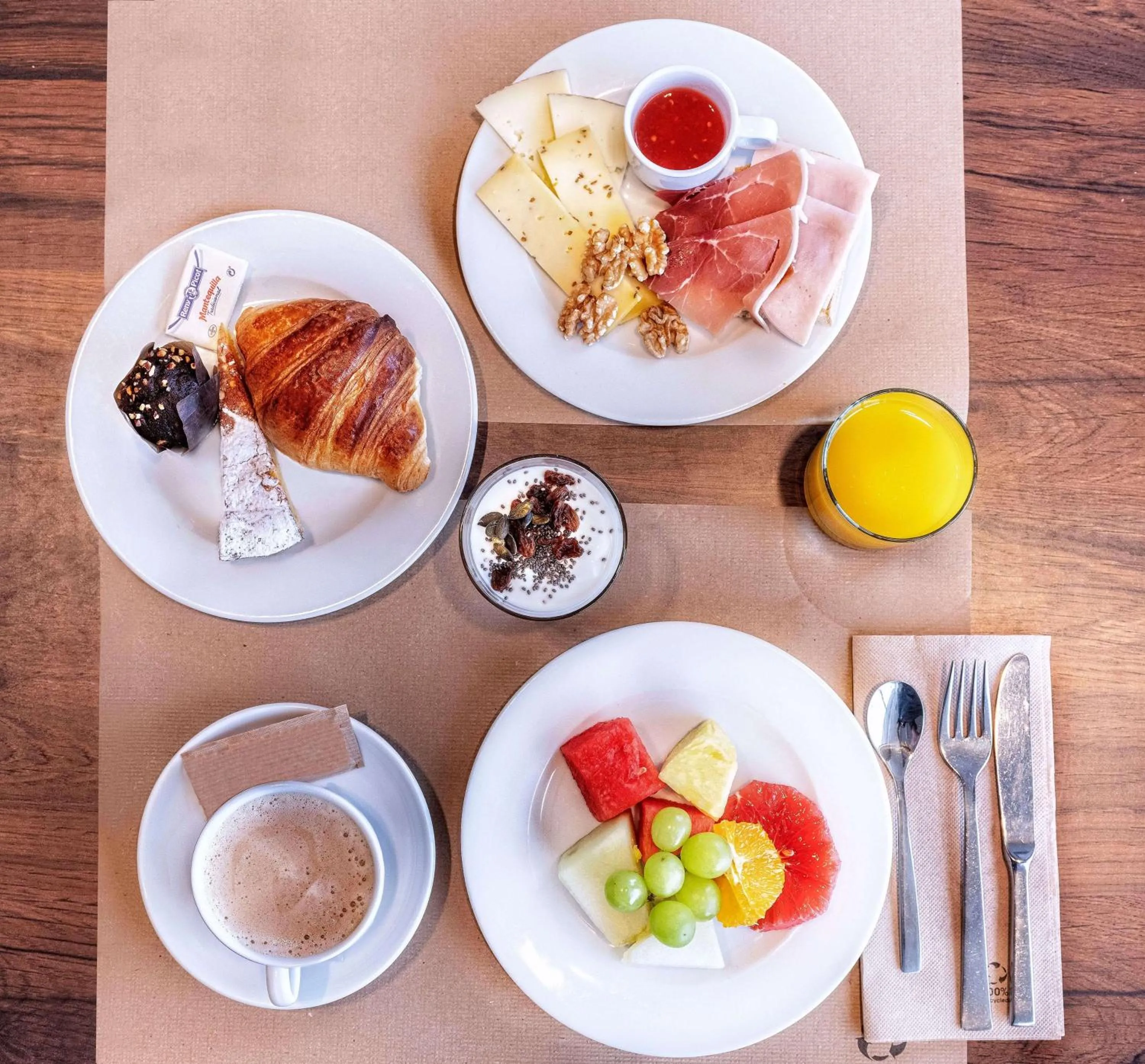 Restaurant/places to eat in Hotel Zentral León