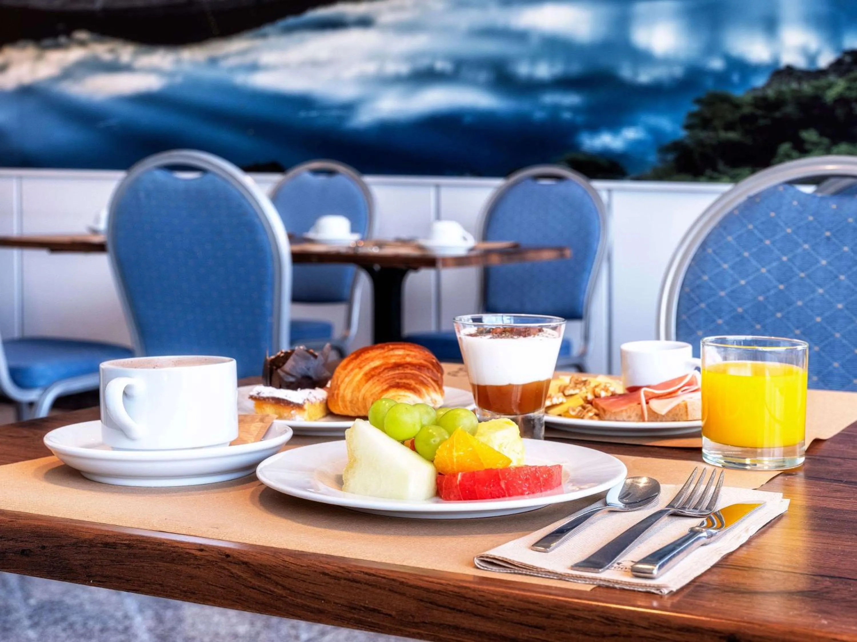 Restaurant/places to eat in Hotel Zentral León