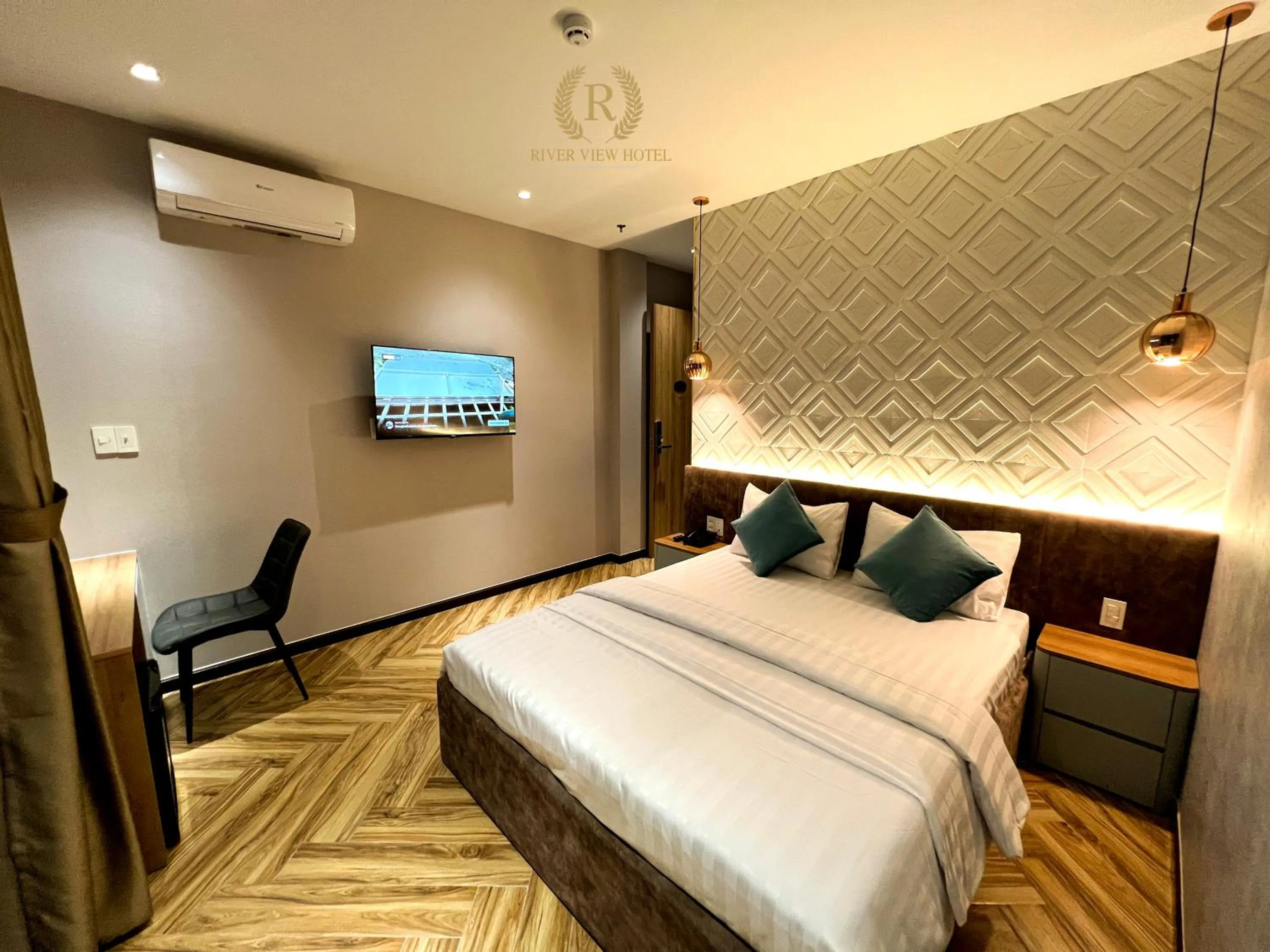 Bed in River View Hotel