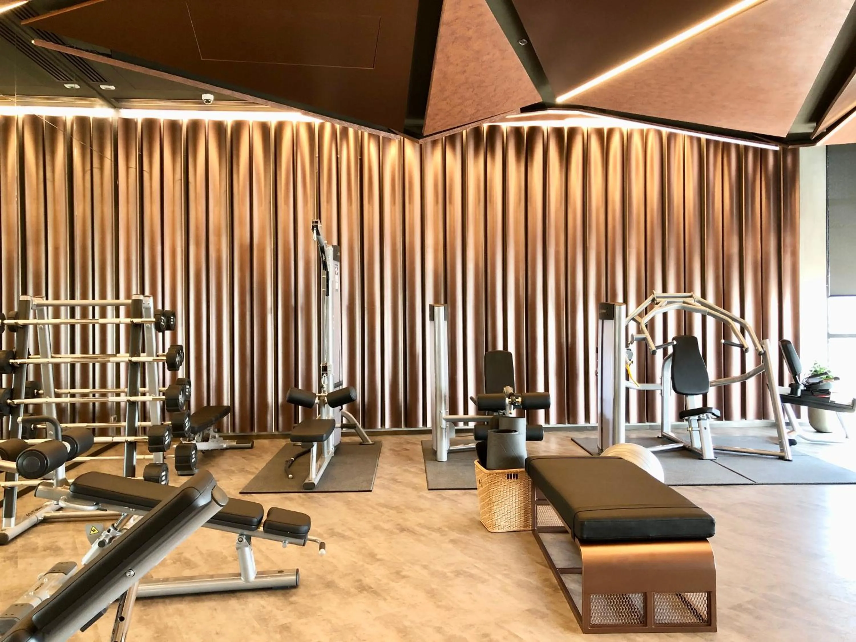 Fitness centre/facilities in Edge Central Pattaya By YoYo