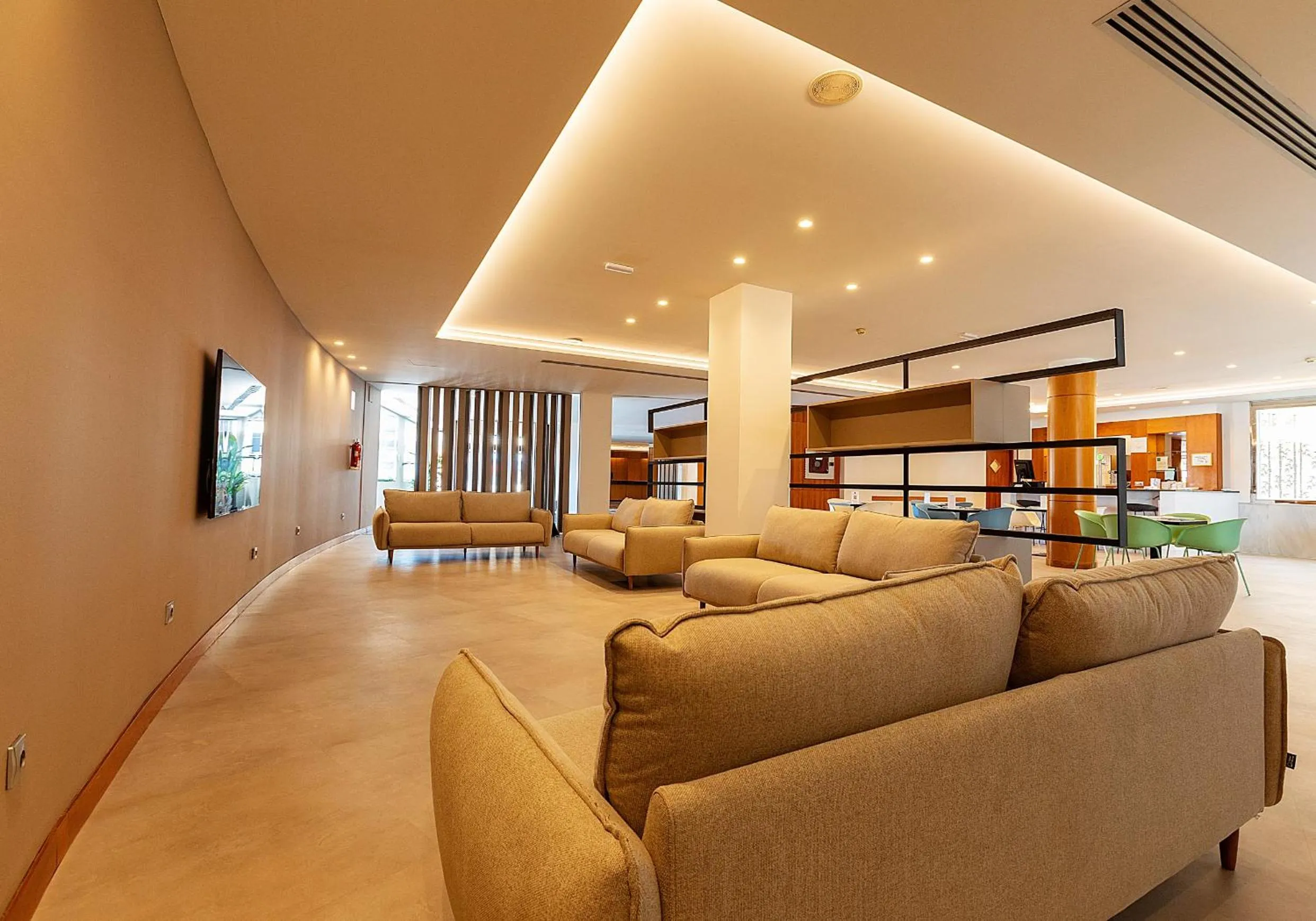 Communal lounge/ TV room in Vértice Indalo Almería