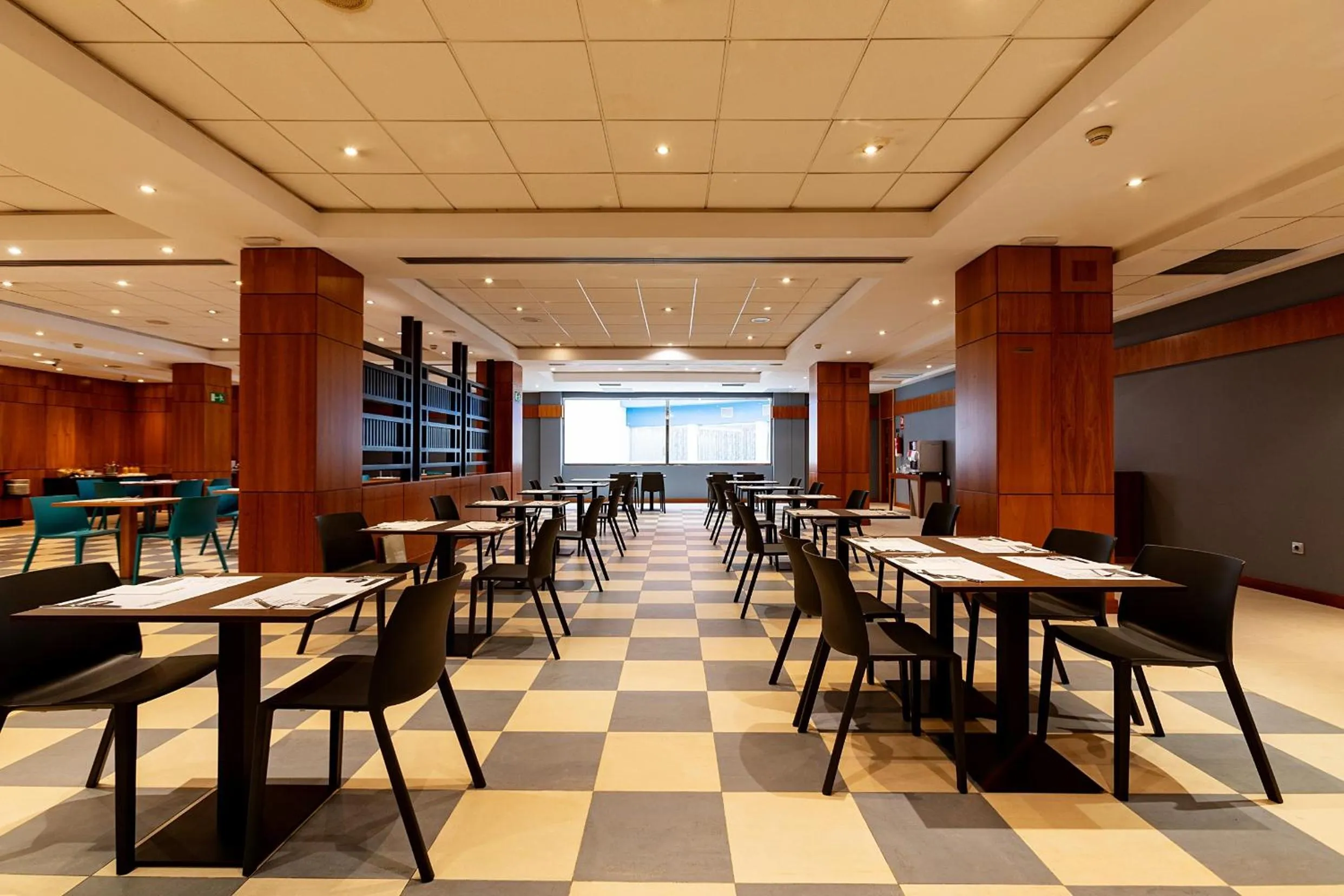 Restaurant/places to eat in Vértice Indalo Almería