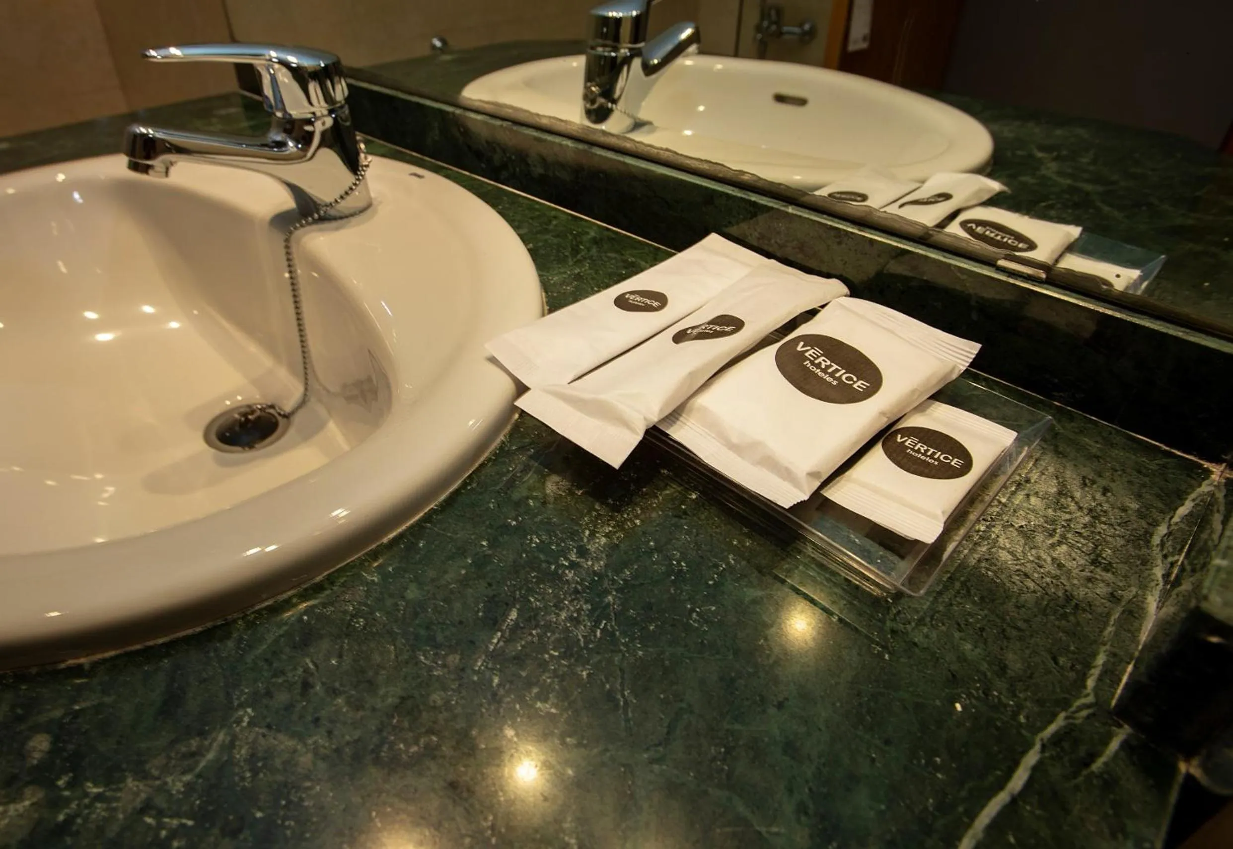 Bathroom in Vértice Indalo Almería