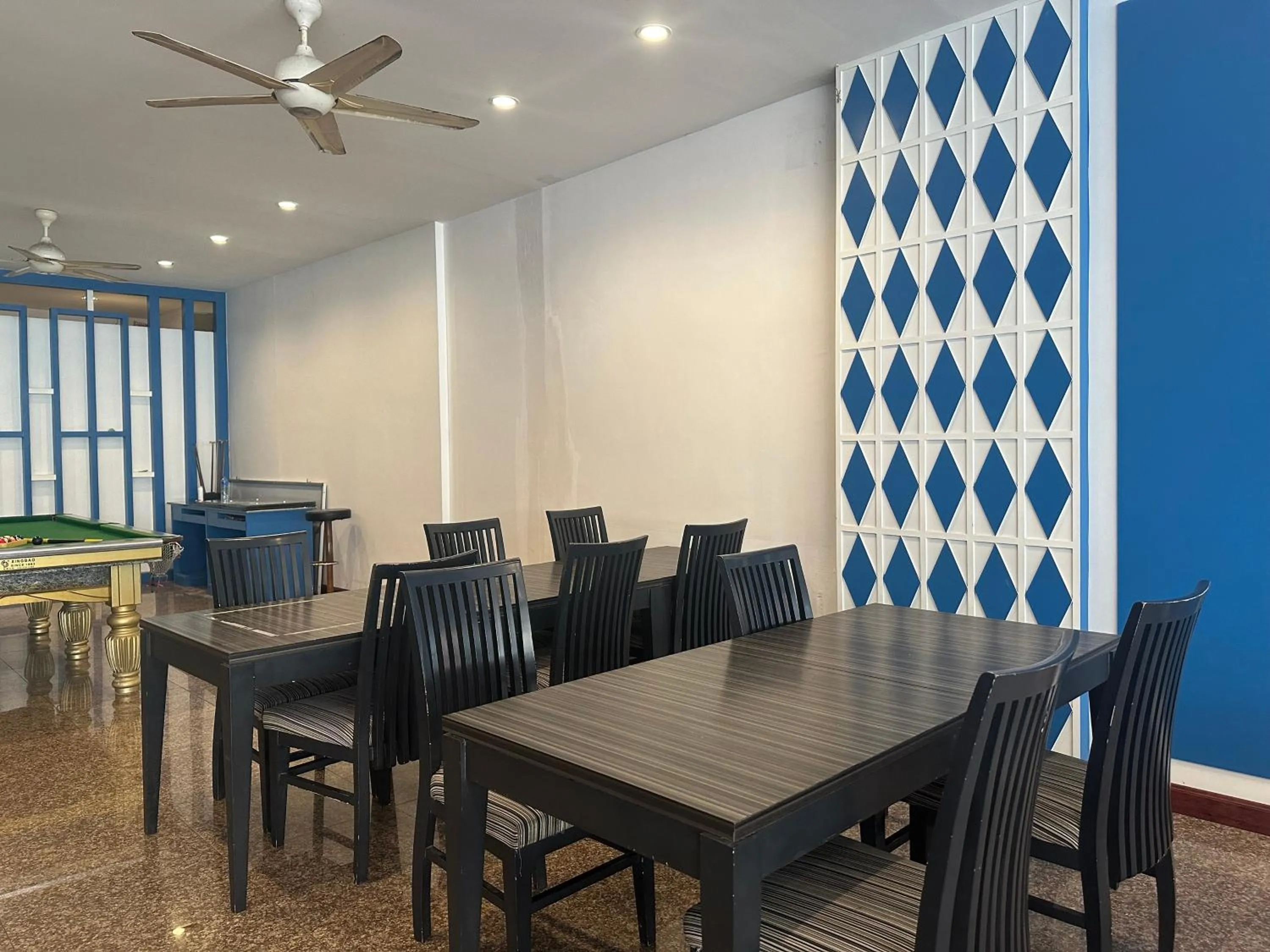 Living room in Cocoon Patong Hotel