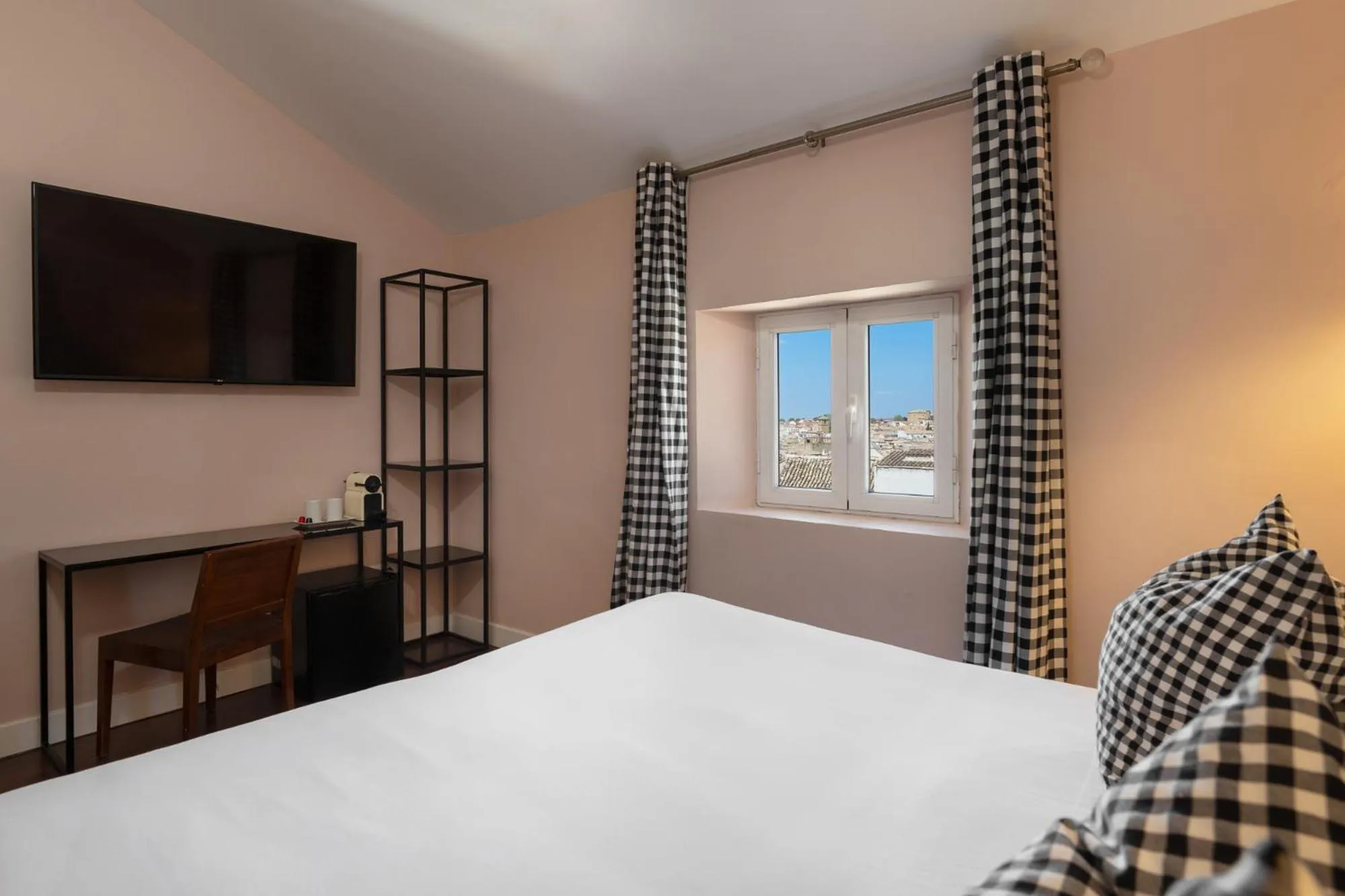 Bed in Hotel Carmen Boutique