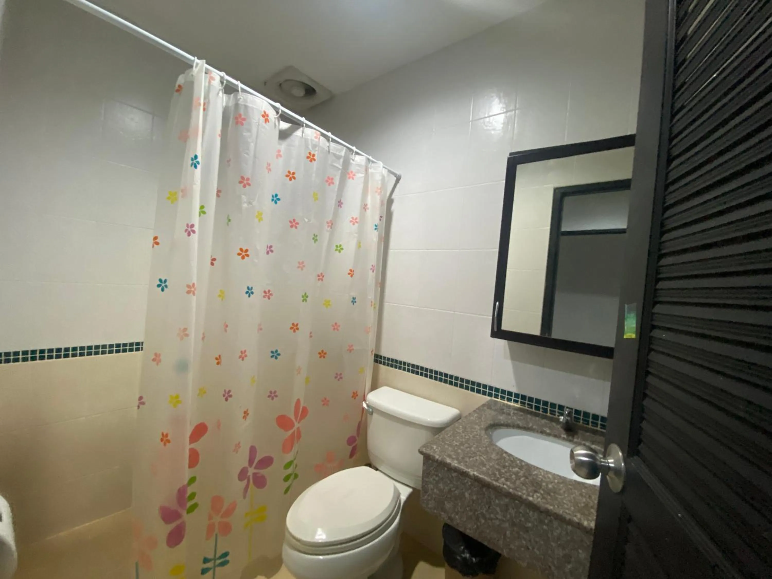 Toilet in Lavender Patong Hotel