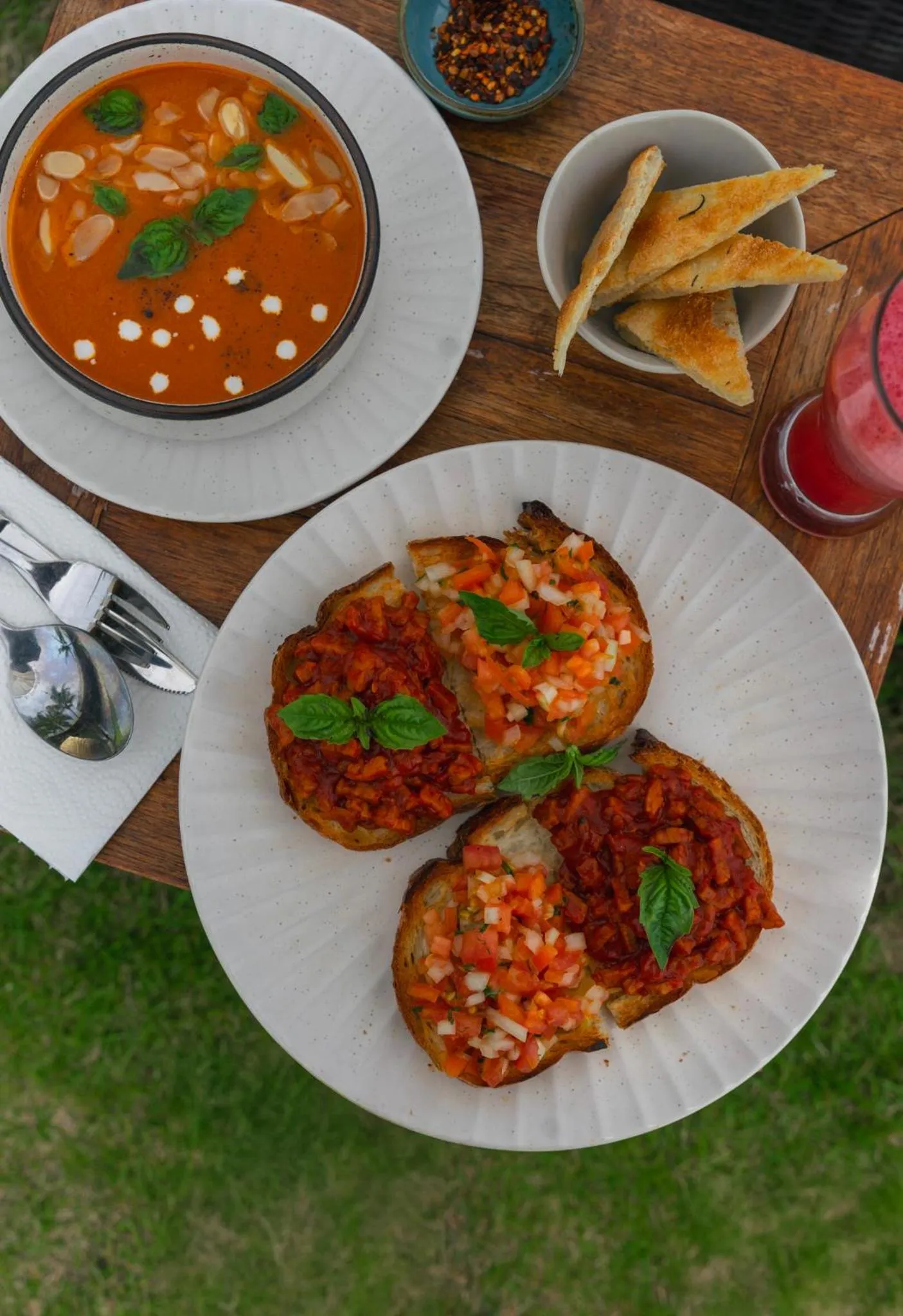 Food and drinks in Uluwatu Sunset Hills