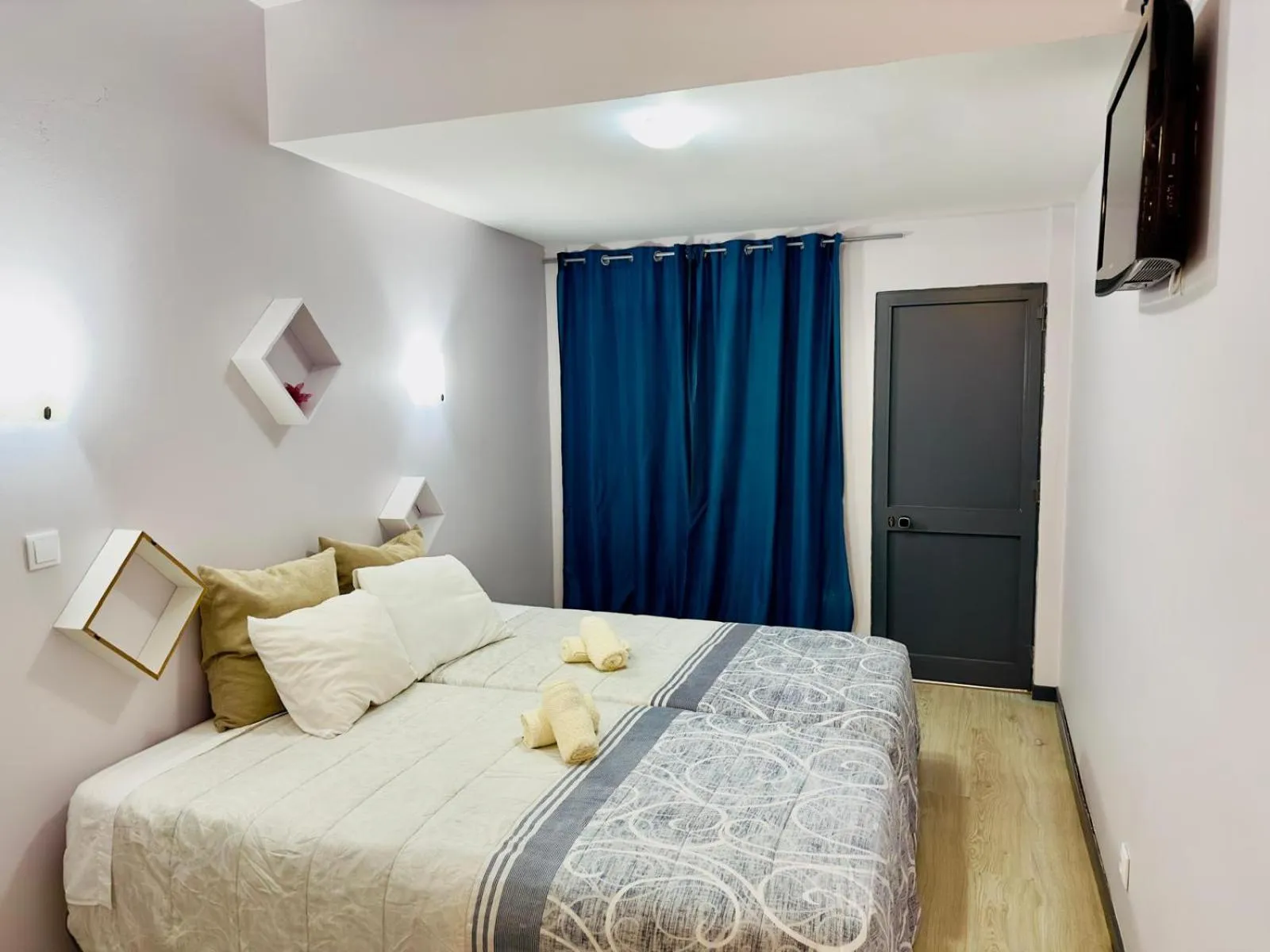 Bedroom, Bed in Alojamento Central I - Funchal