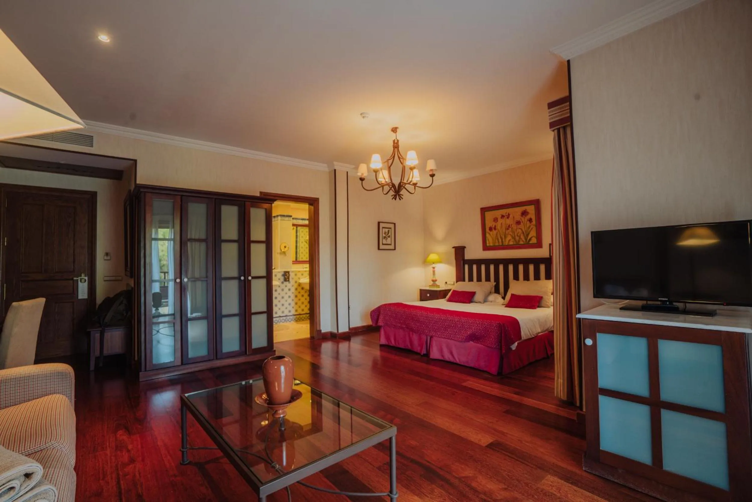 Bedroom, Bed in Hotel Spa Villalba