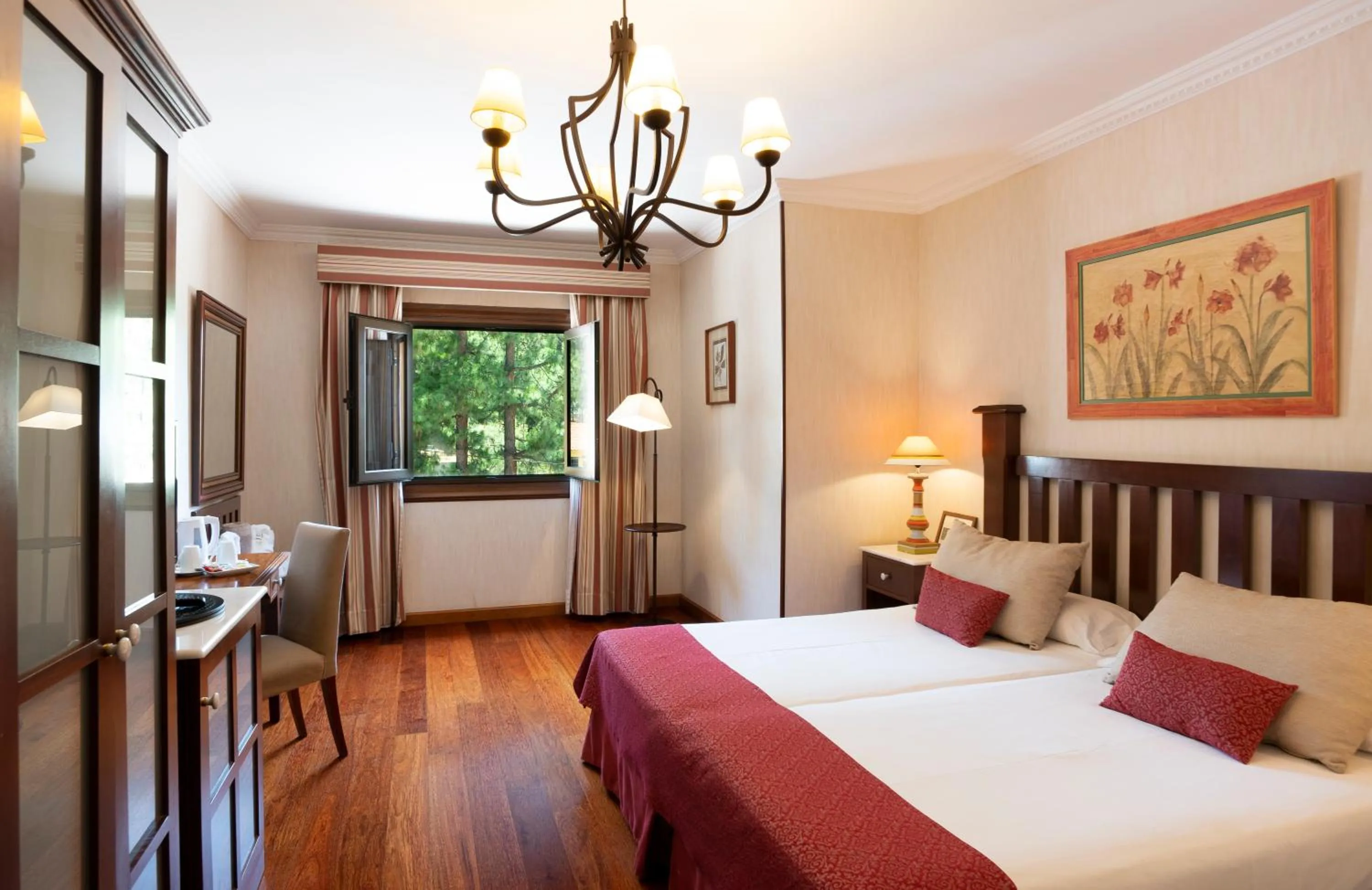 Bed in Hotel Spa Villalba