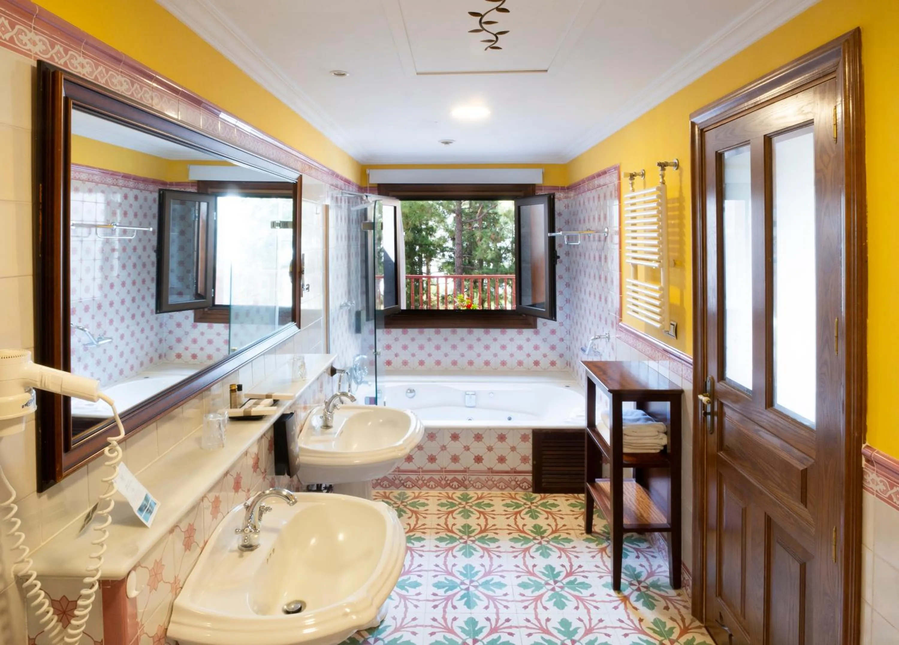 Bathroom in Hotel Spa Villalba