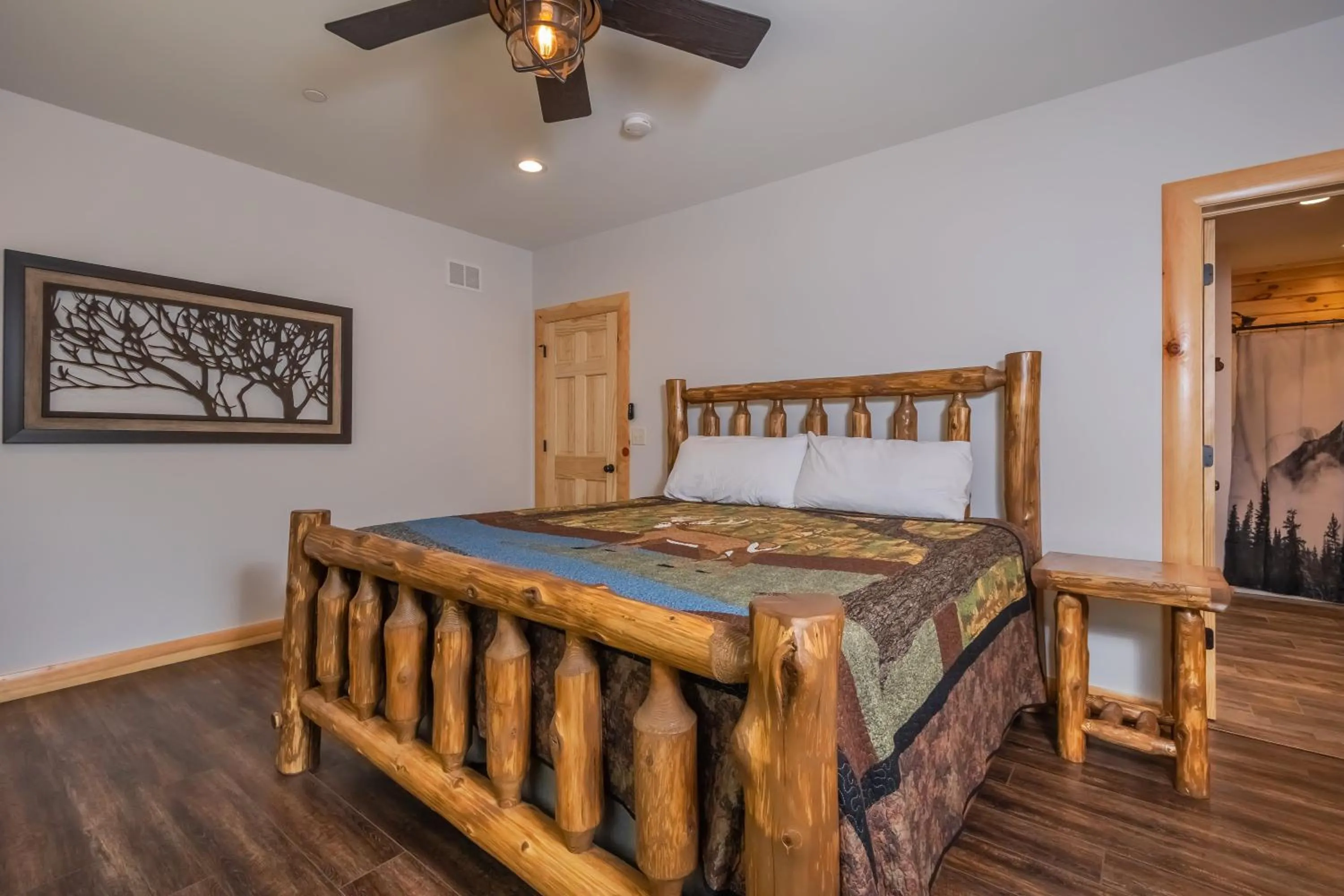 Property building, Bed in CJs Mountain Lodge
