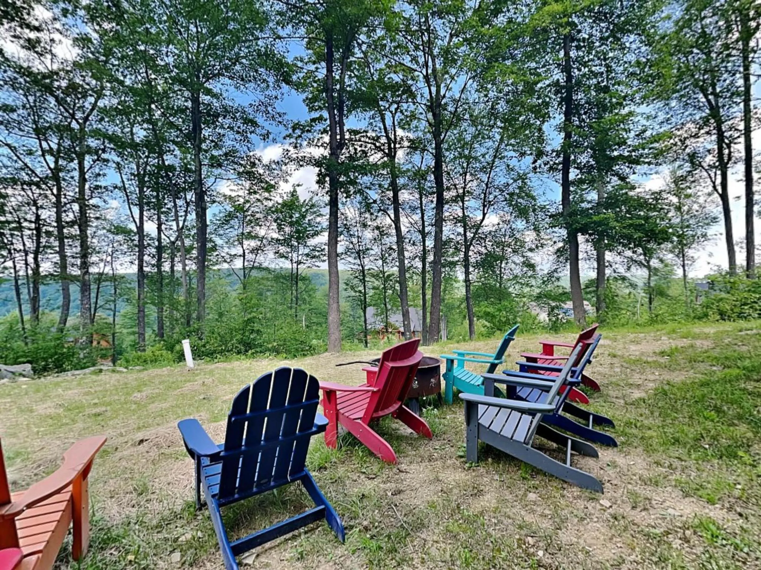 CJs Mountain Lodge