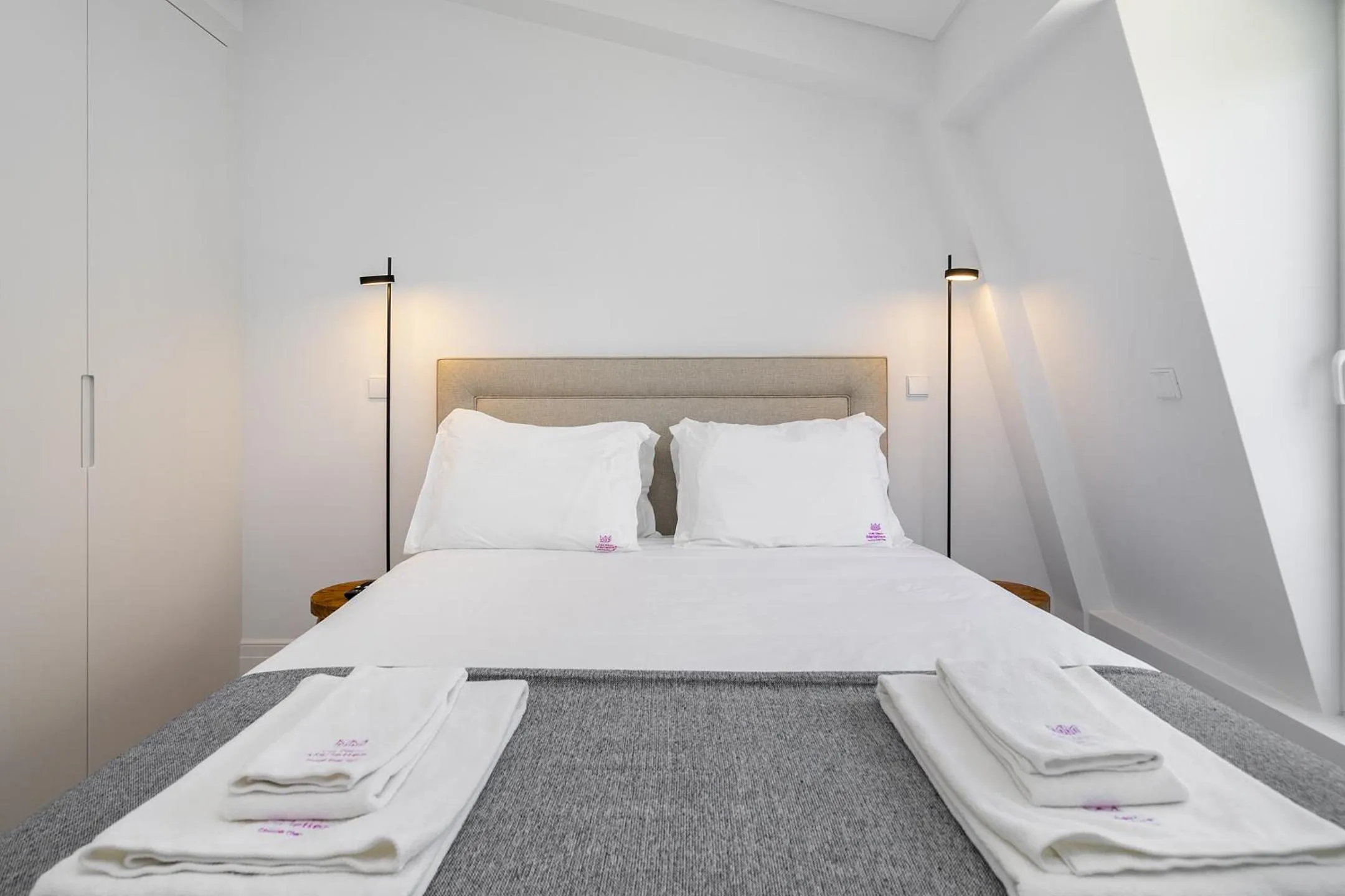 Bedroom, Bed in Les Deux Mariettes Apartments & Suites