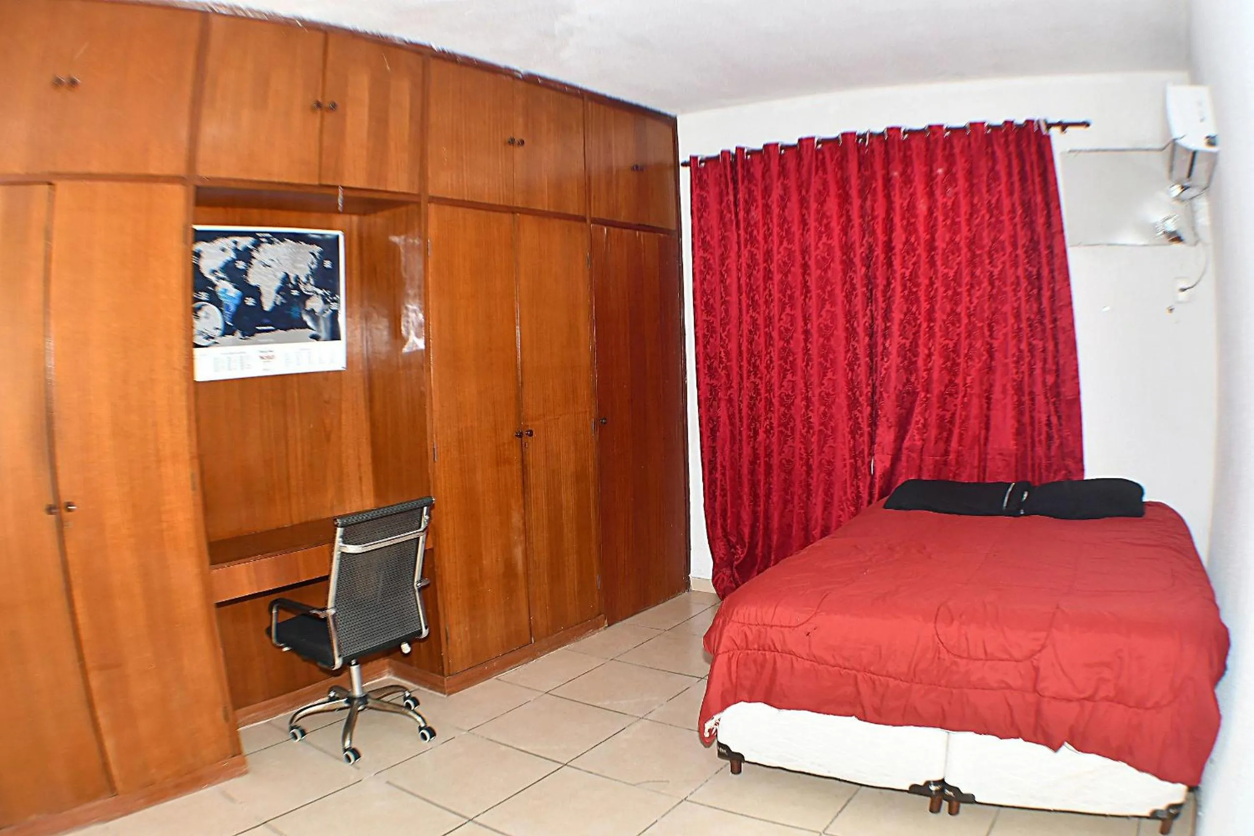 Photo of the whole room, Bed in Casa Branca 355 Familiar