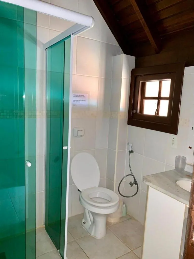 Shower in Pousada Solar dos Girassóis