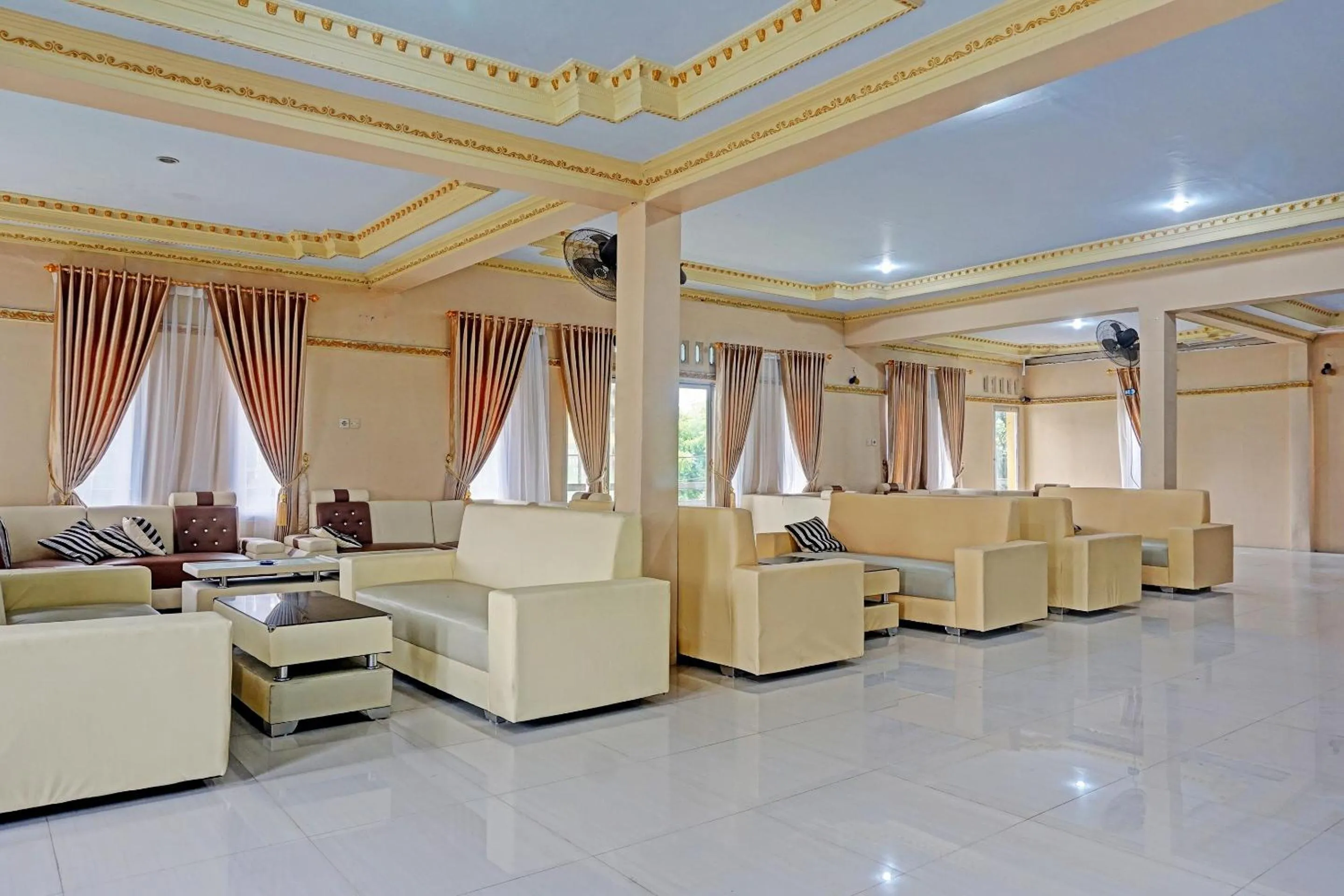 Lobby or reception in OYO 91825 Ayu Lestari Homestay